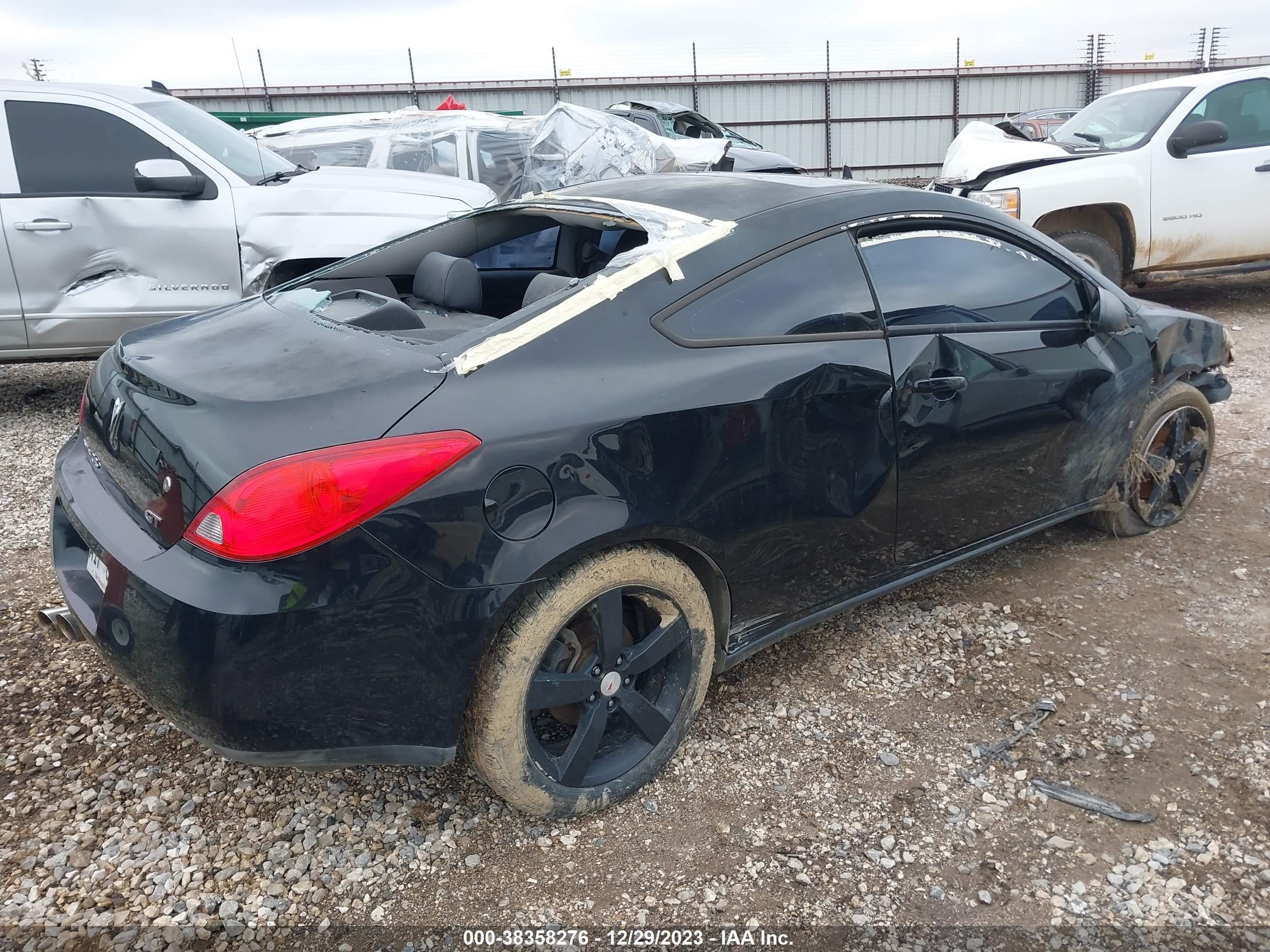 Photo 3 VIN: 1G2ZH17N384178047 - PONTIAC G6 