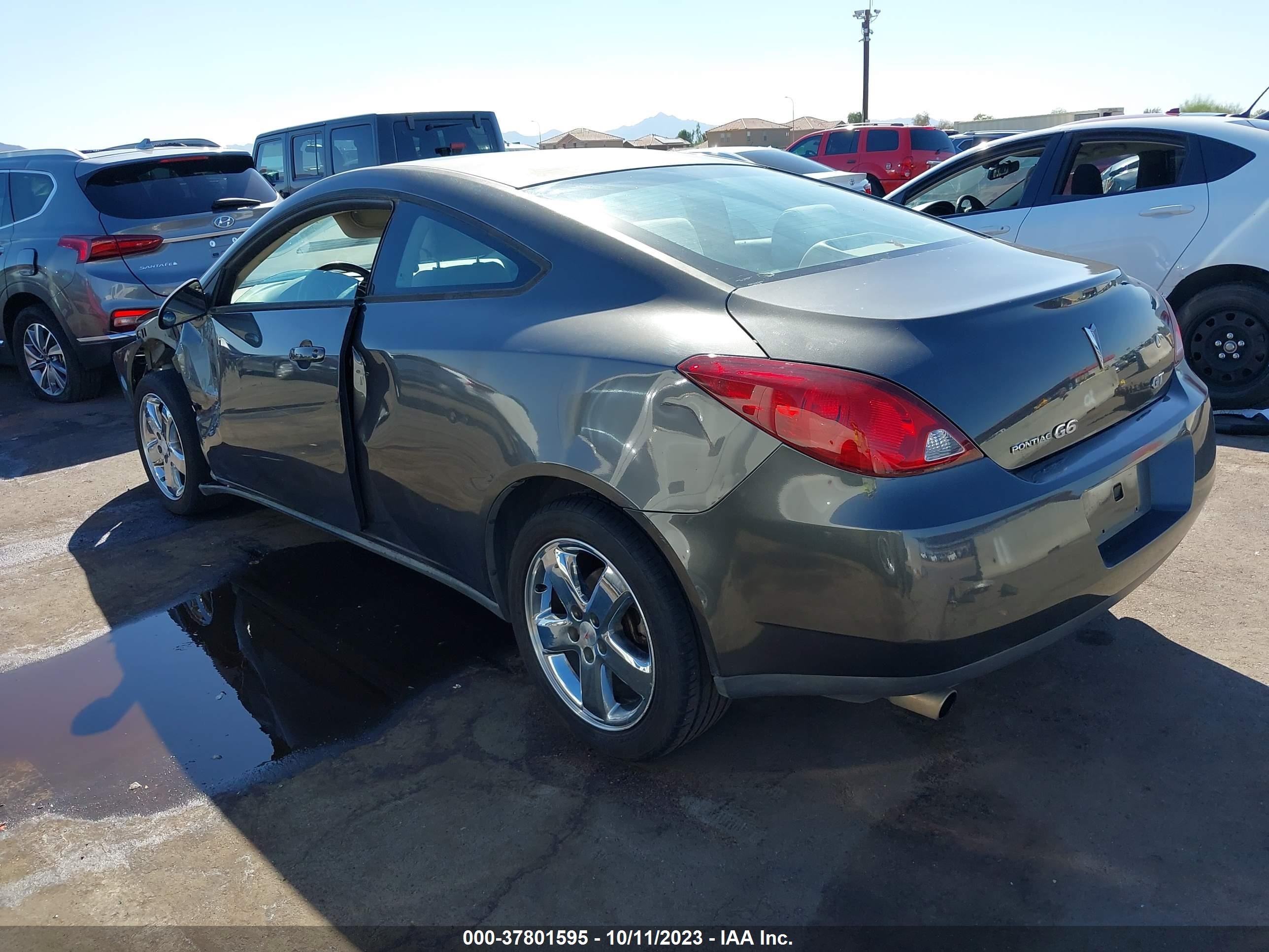 Photo 2 VIN: 1G2ZH18N474129033 - PONTIAC G6 