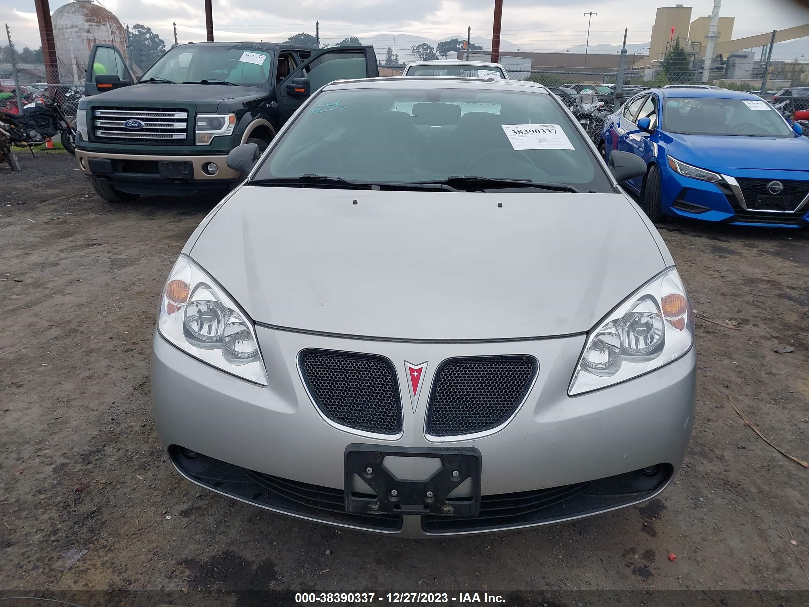 Photo 11 VIN: 1G2ZH358164268531 - PONTIAC G6 