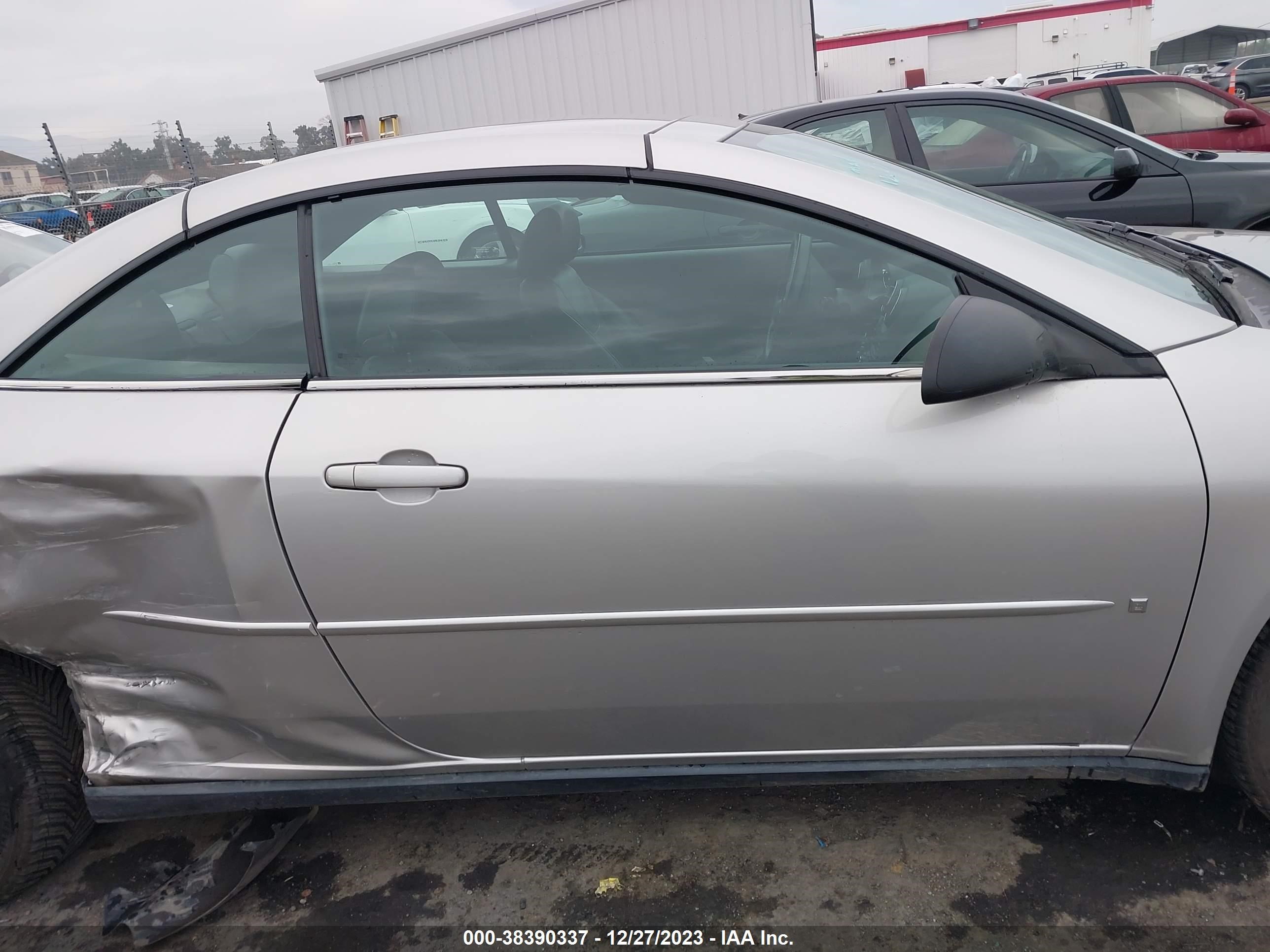 Photo 12 VIN: 1G2ZH358164268531 - PONTIAC G6 