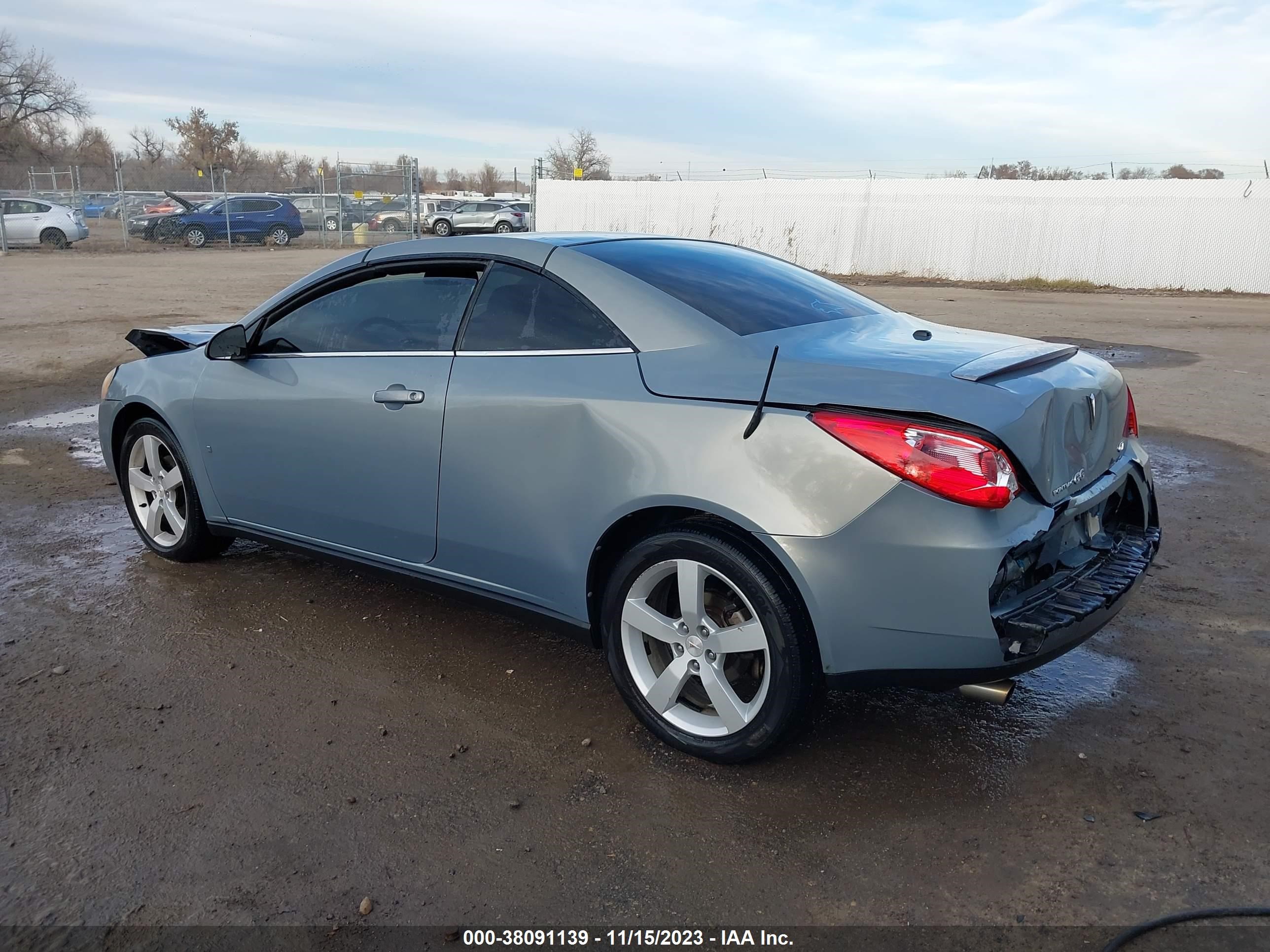 Photo 2 VIN: 1G2ZH35N474246658 - PONTIAC G6 