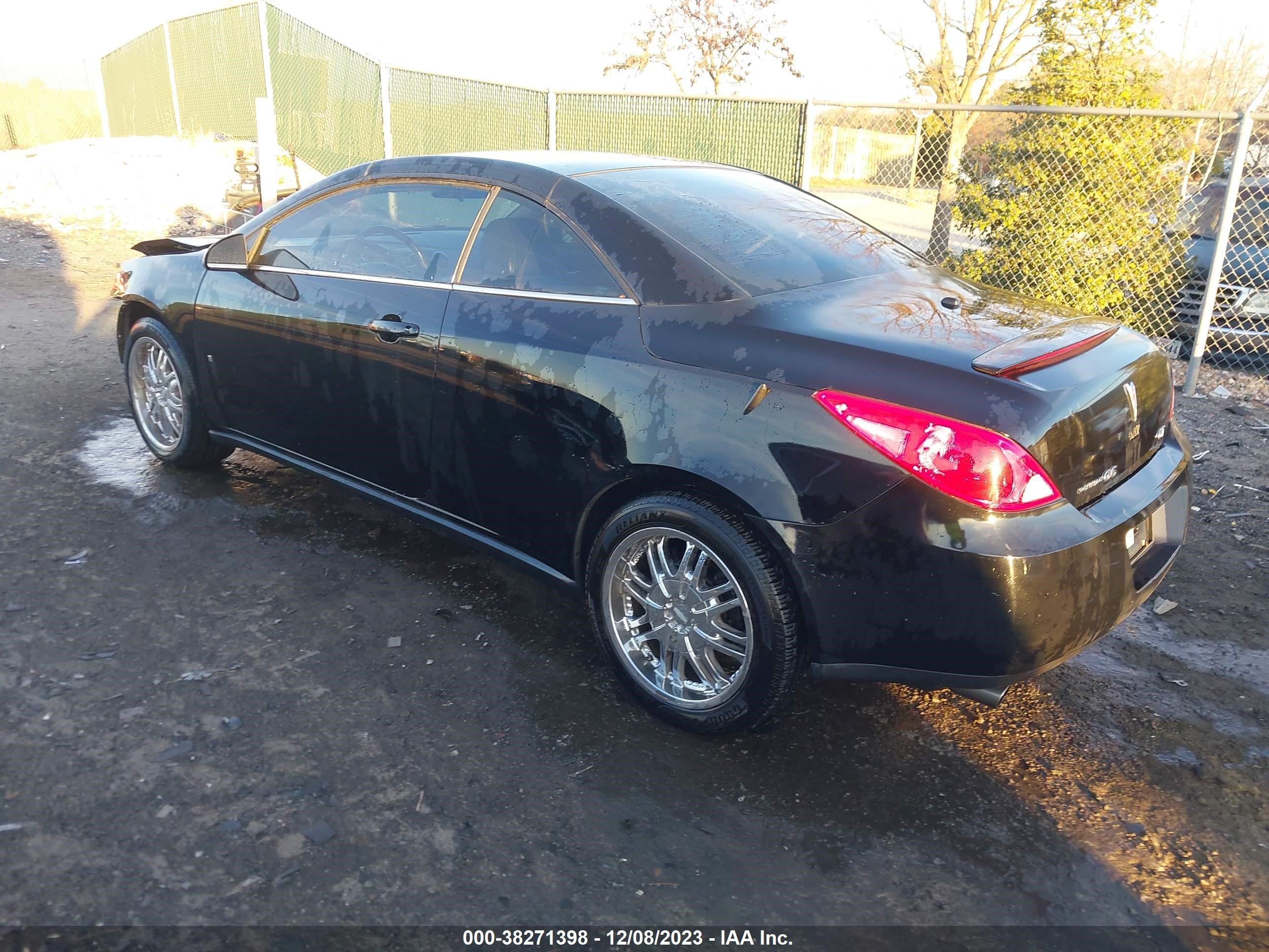 Photo 2 VIN: 1G2ZH35N874133988 - PONTIAC G6 