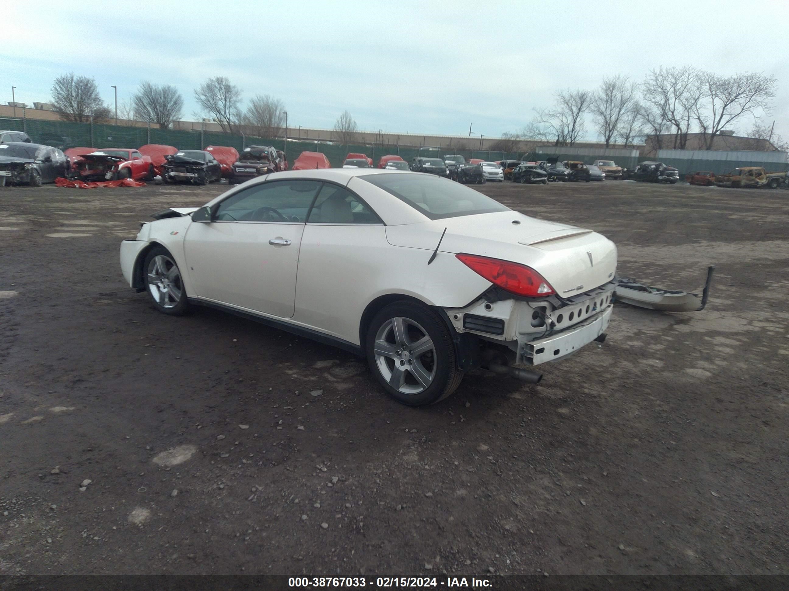 Photo 2 VIN: 1G2ZH361194191701 - PONTIAC G6 