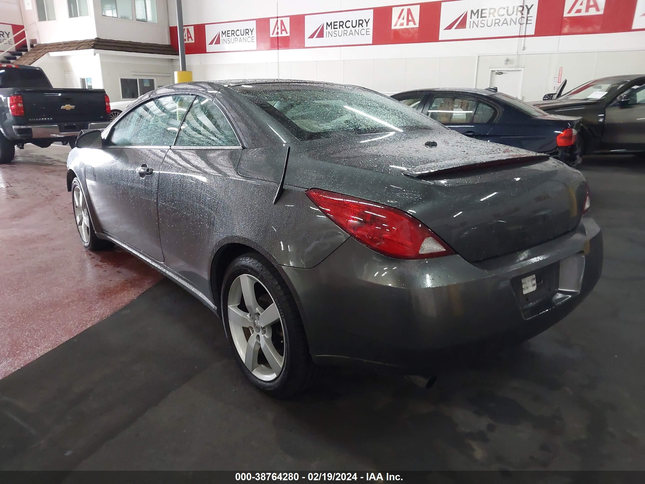 Photo 2 VIN: 1G2ZH361274128748 - PONTIAC G6 