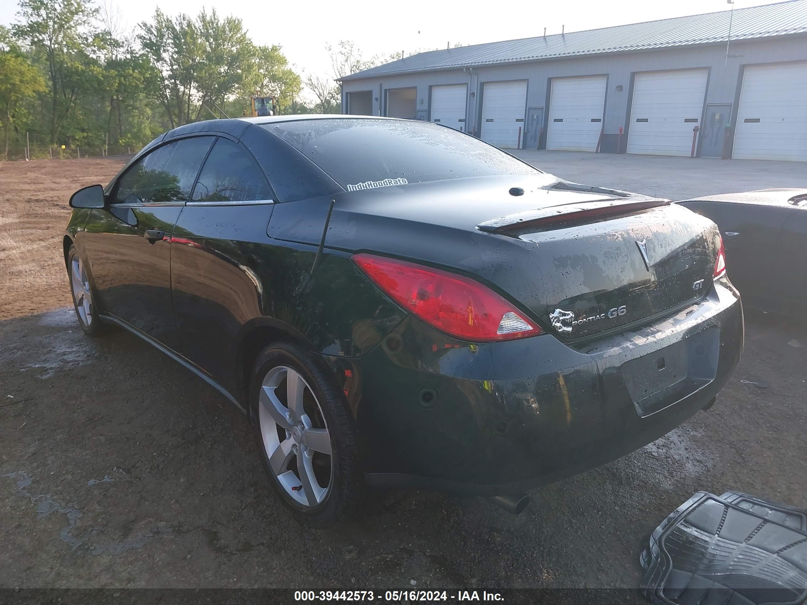 Photo 2 VIN: 1G2ZH361374147079 - PONTIAC G6 