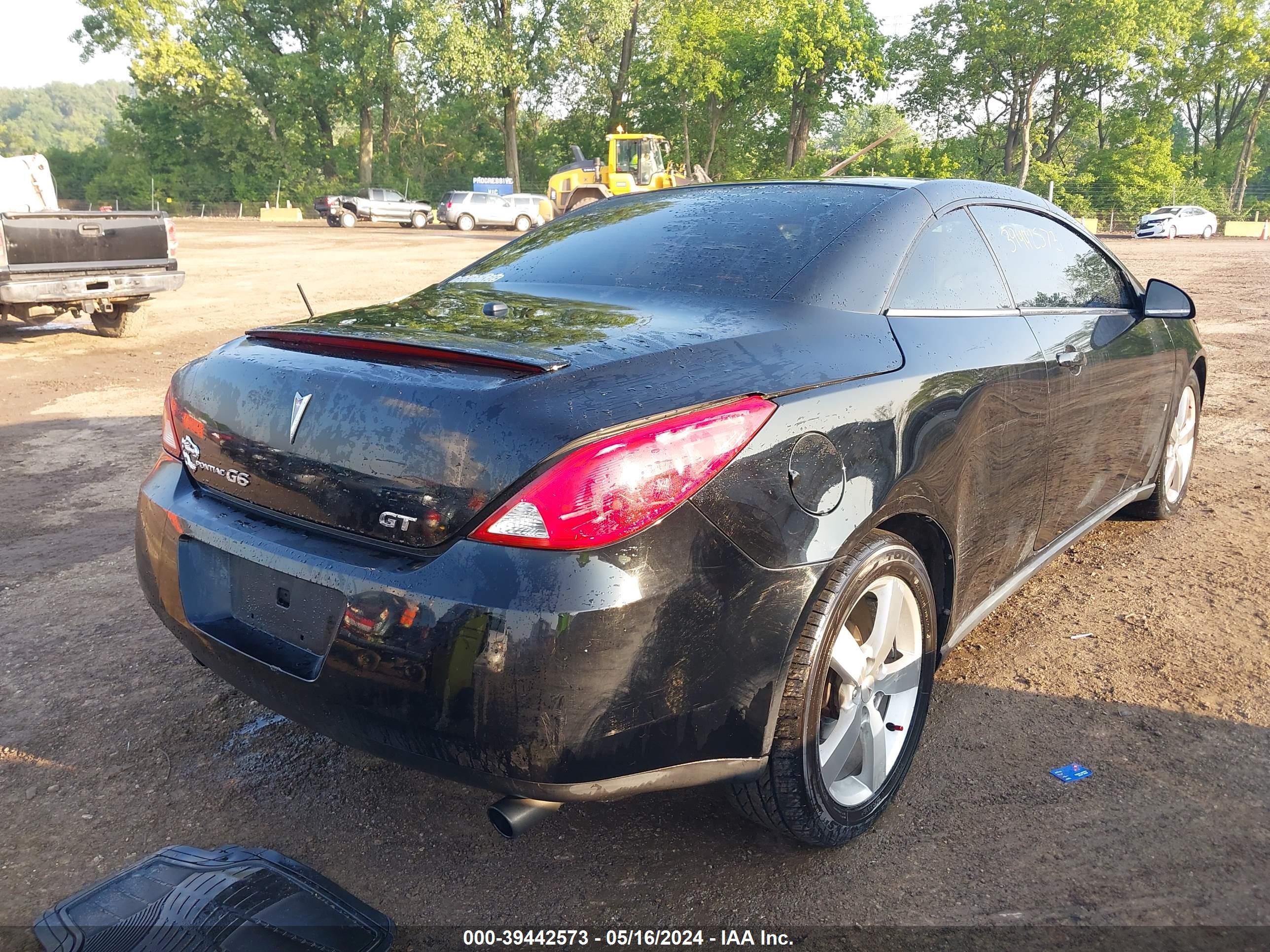 Photo 3 VIN: 1G2ZH361374147079 - PONTIAC G6 