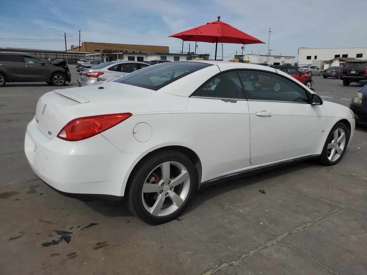 Photo 2 VIN: 1G2ZH36N294107095 - PONTIAC G6 