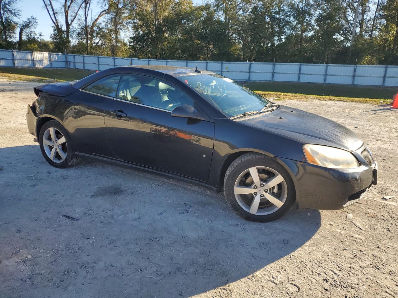 Photo 3 VIN: 1G2ZH36N394195106 - PONTIAC G6 