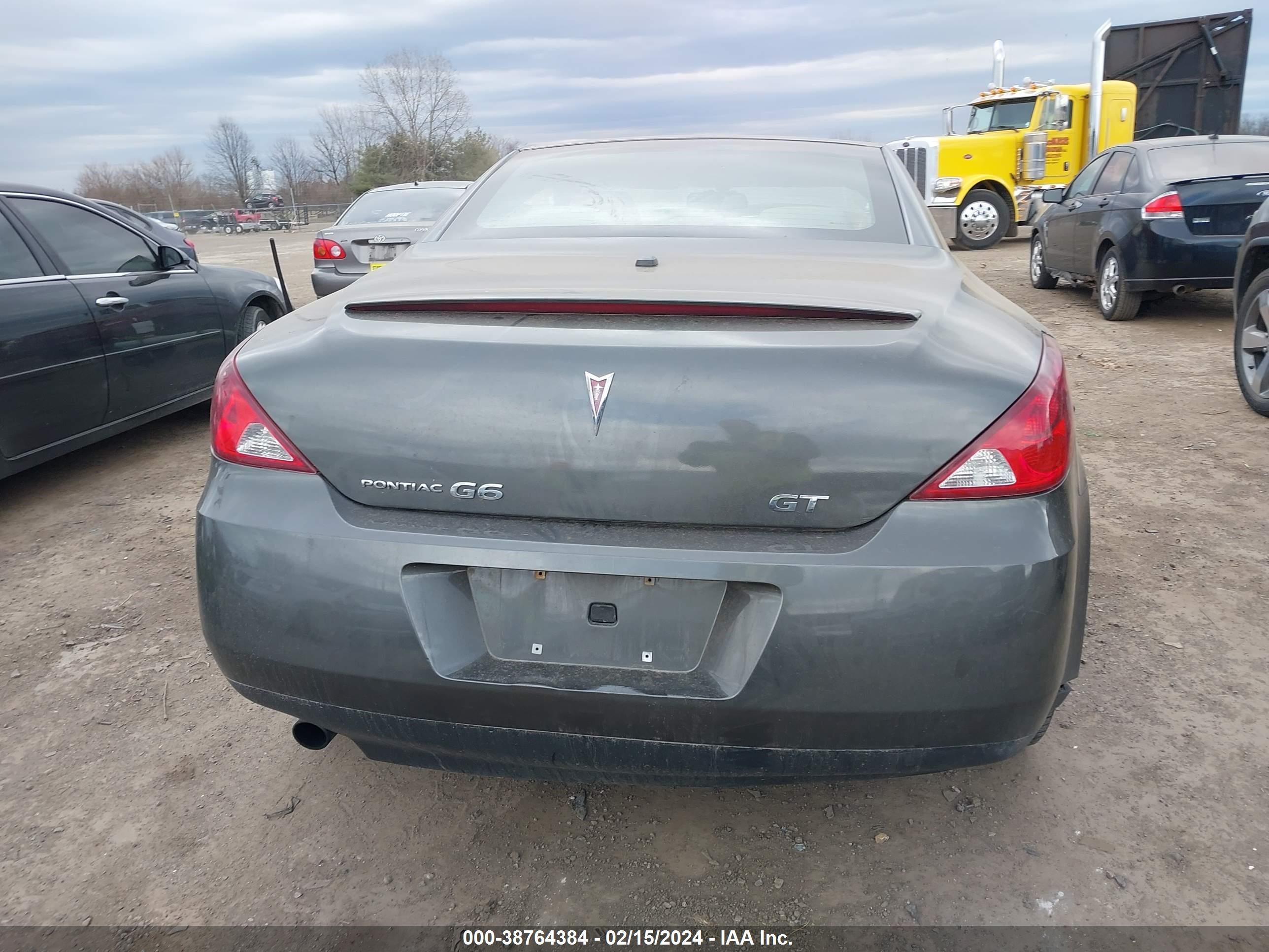 Photo 15 VIN: 1G2ZH36N874186026 - PONTIAC G6 