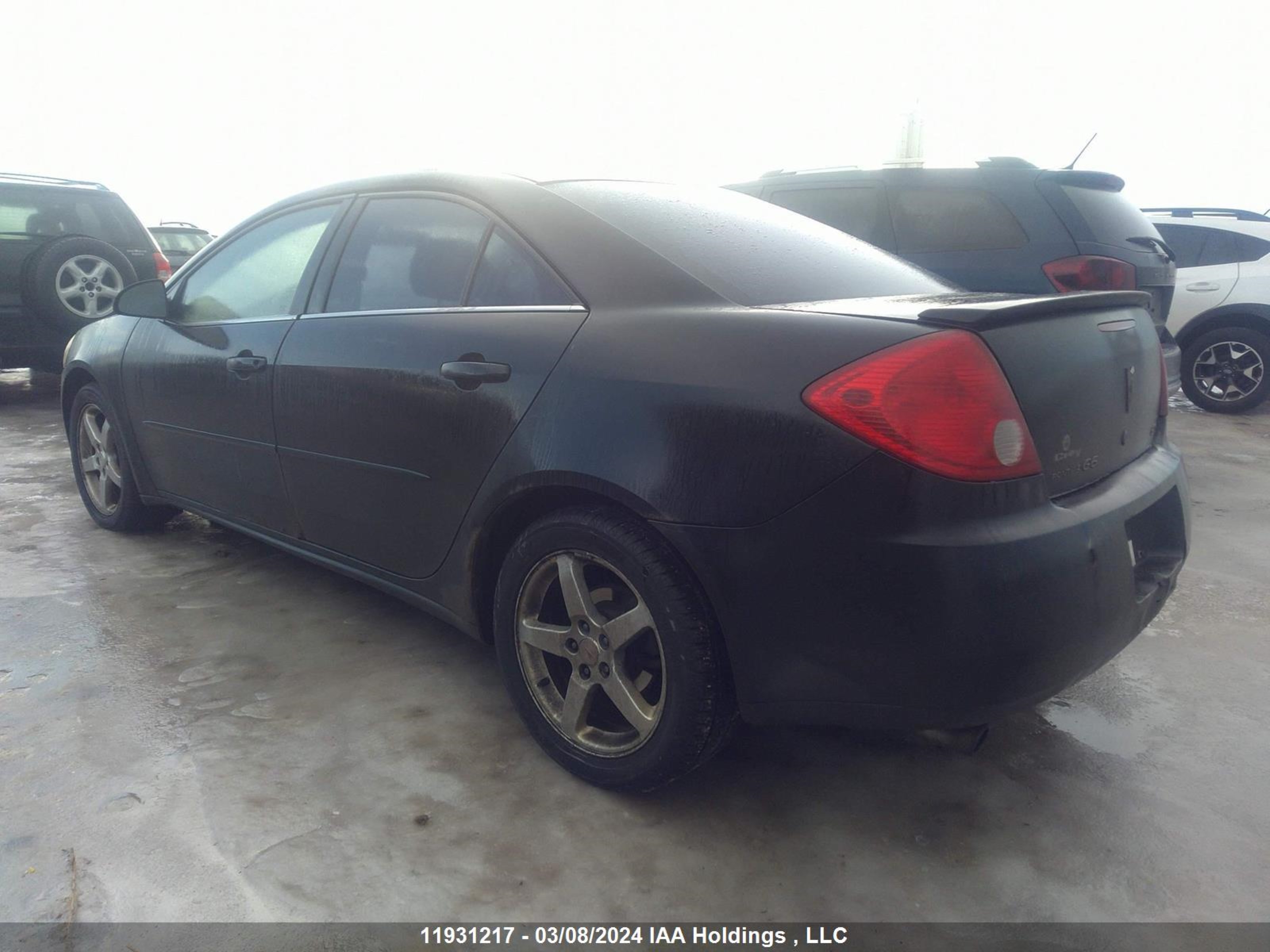 Photo 2 VIN: 1G2ZH528154157301 - PONTIAC G6 