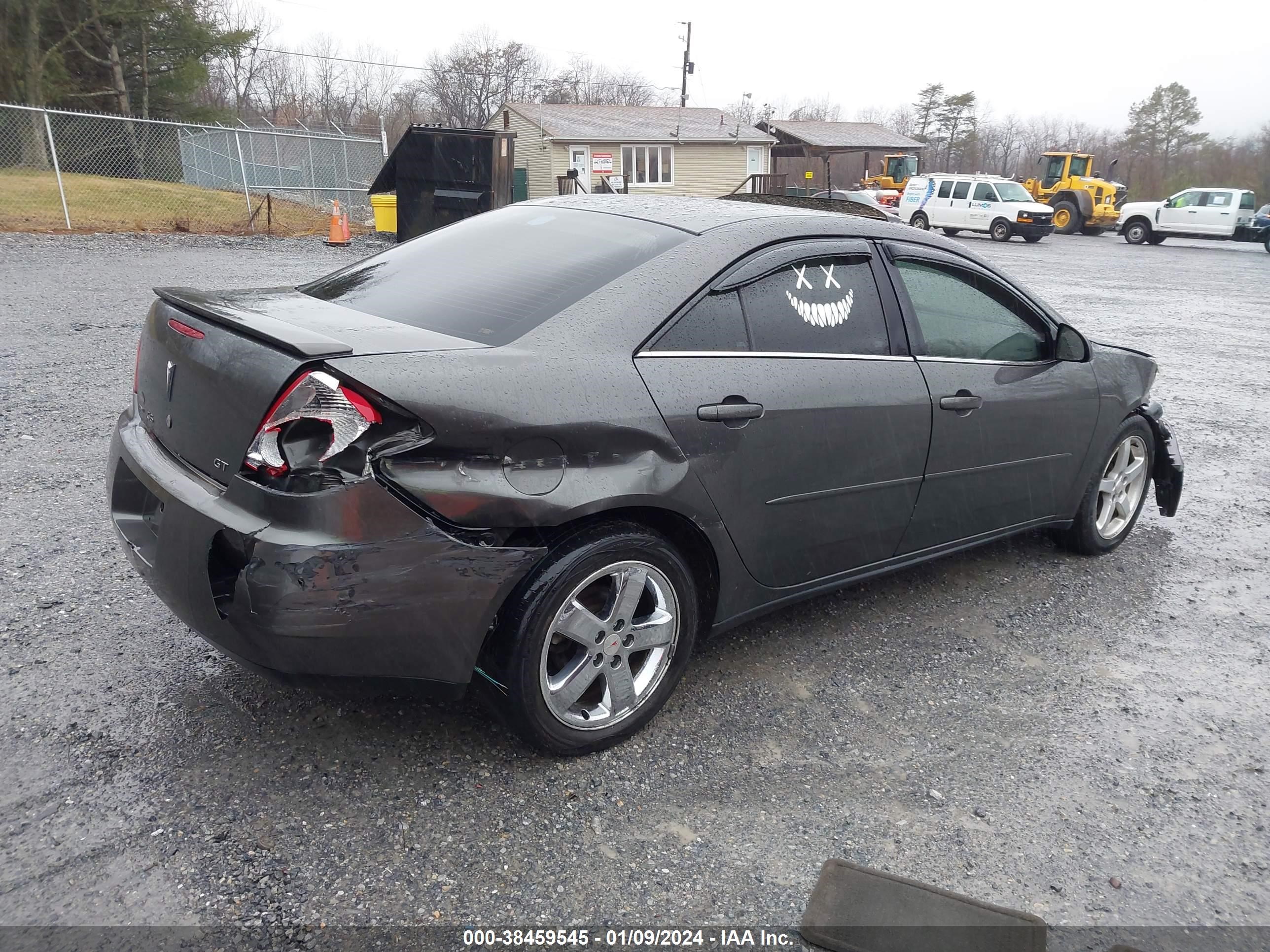 Photo 3 VIN: 1G2ZH528554121000 - PONTIAC G6 