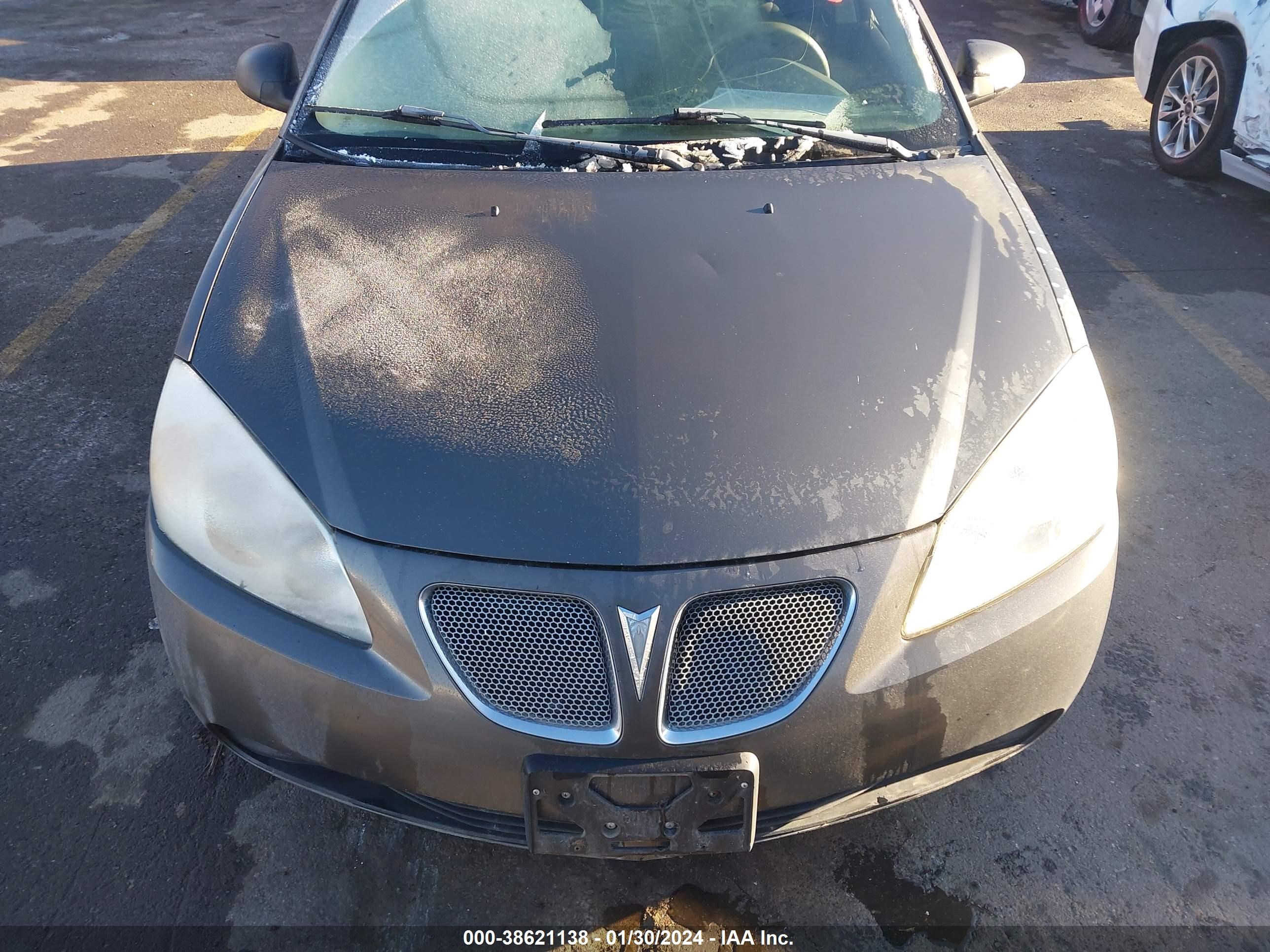 Photo 5 VIN: 1G2ZH528754176192 - PONTIAC G6 