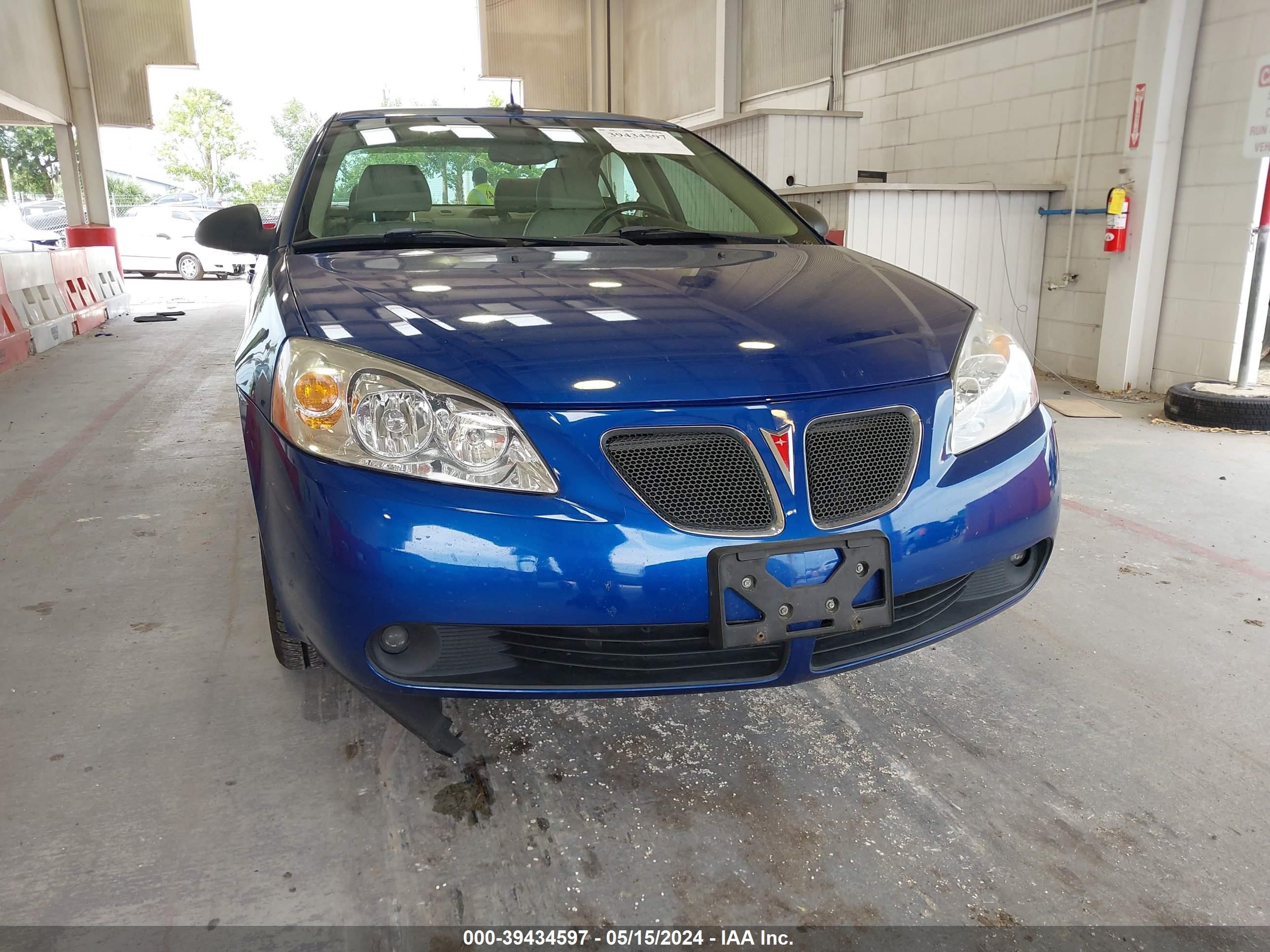 Photo 11 VIN: 1G2ZH548054159134 - PONTIAC G6 