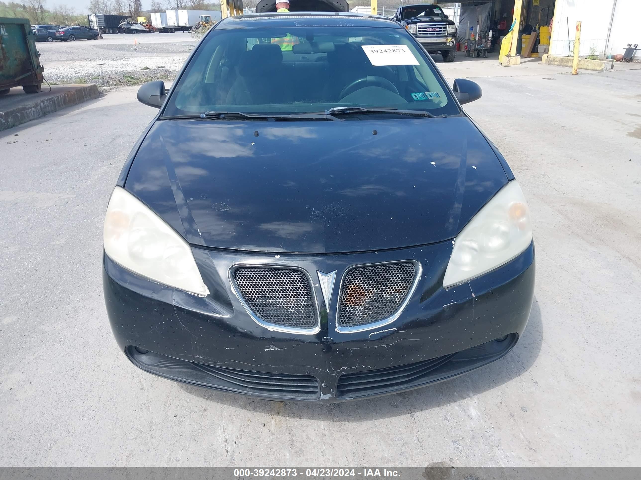 Photo 12 VIN: 1G2ZH558064185782 - PONTIAC G6 