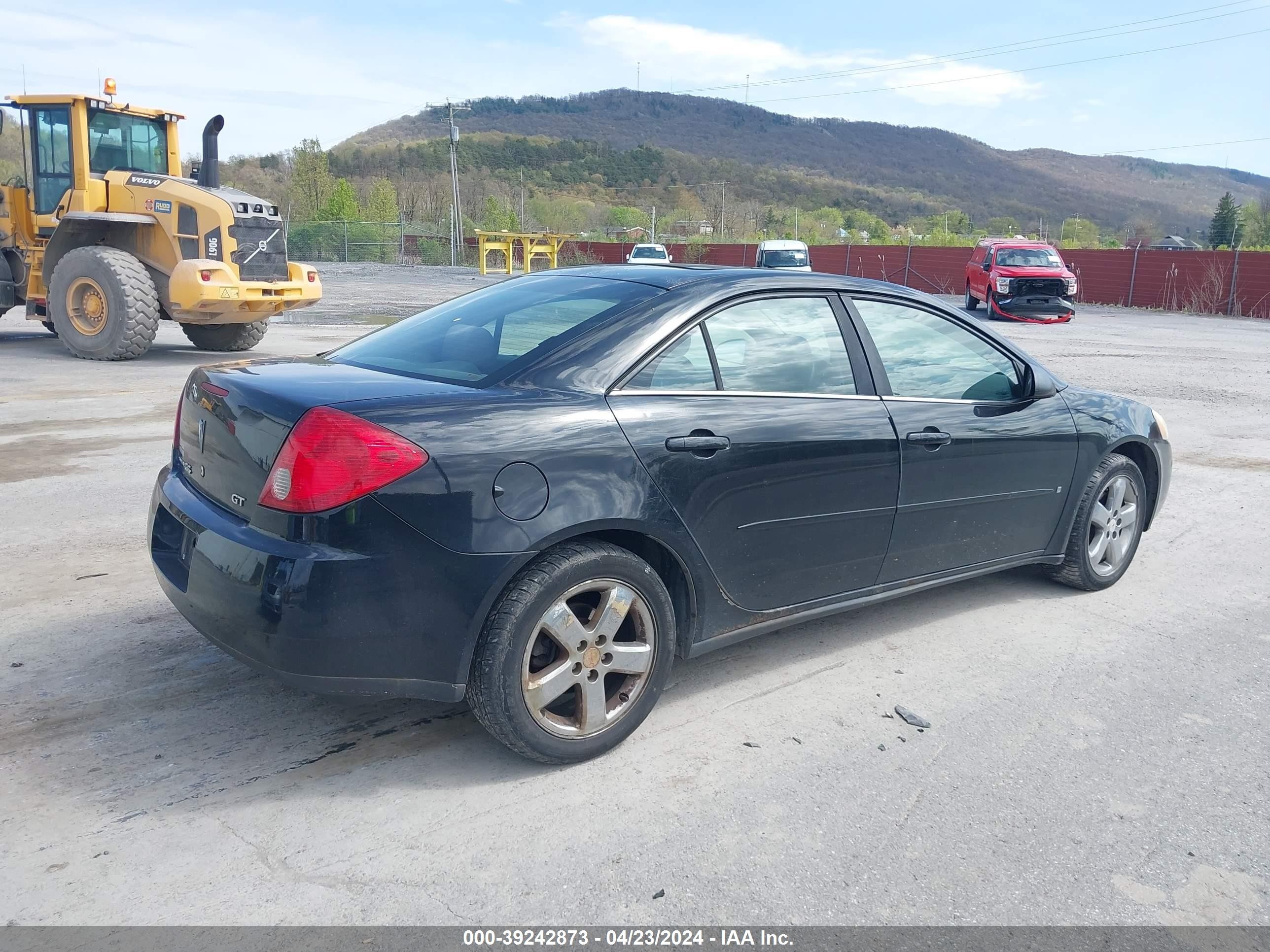 Photo 3 VIN: 1G2ZH558064185782 - PONTIAC G6 