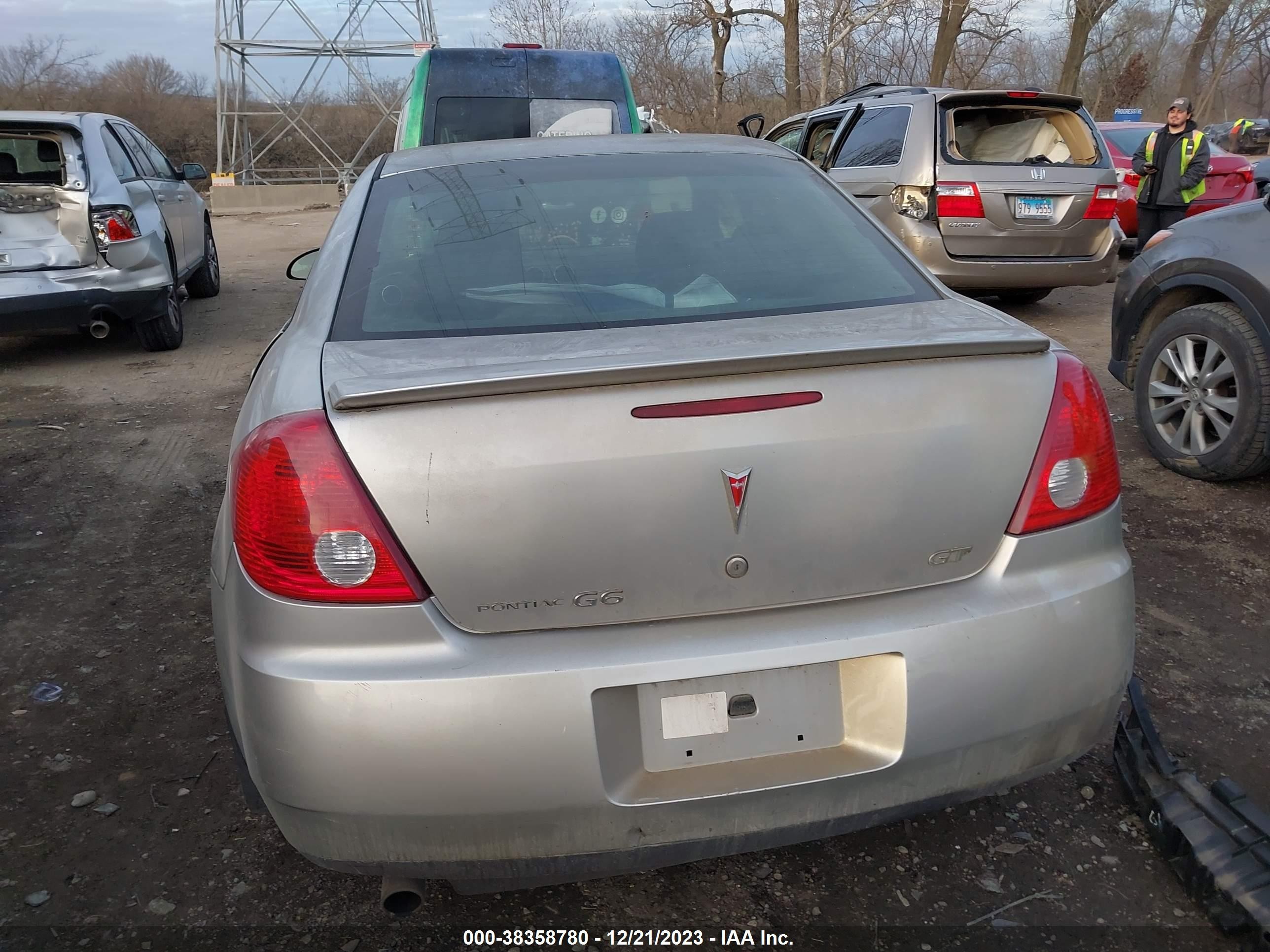 Photo 16 VIN: 1G2ZH558864110134 - PONTIAC G6 