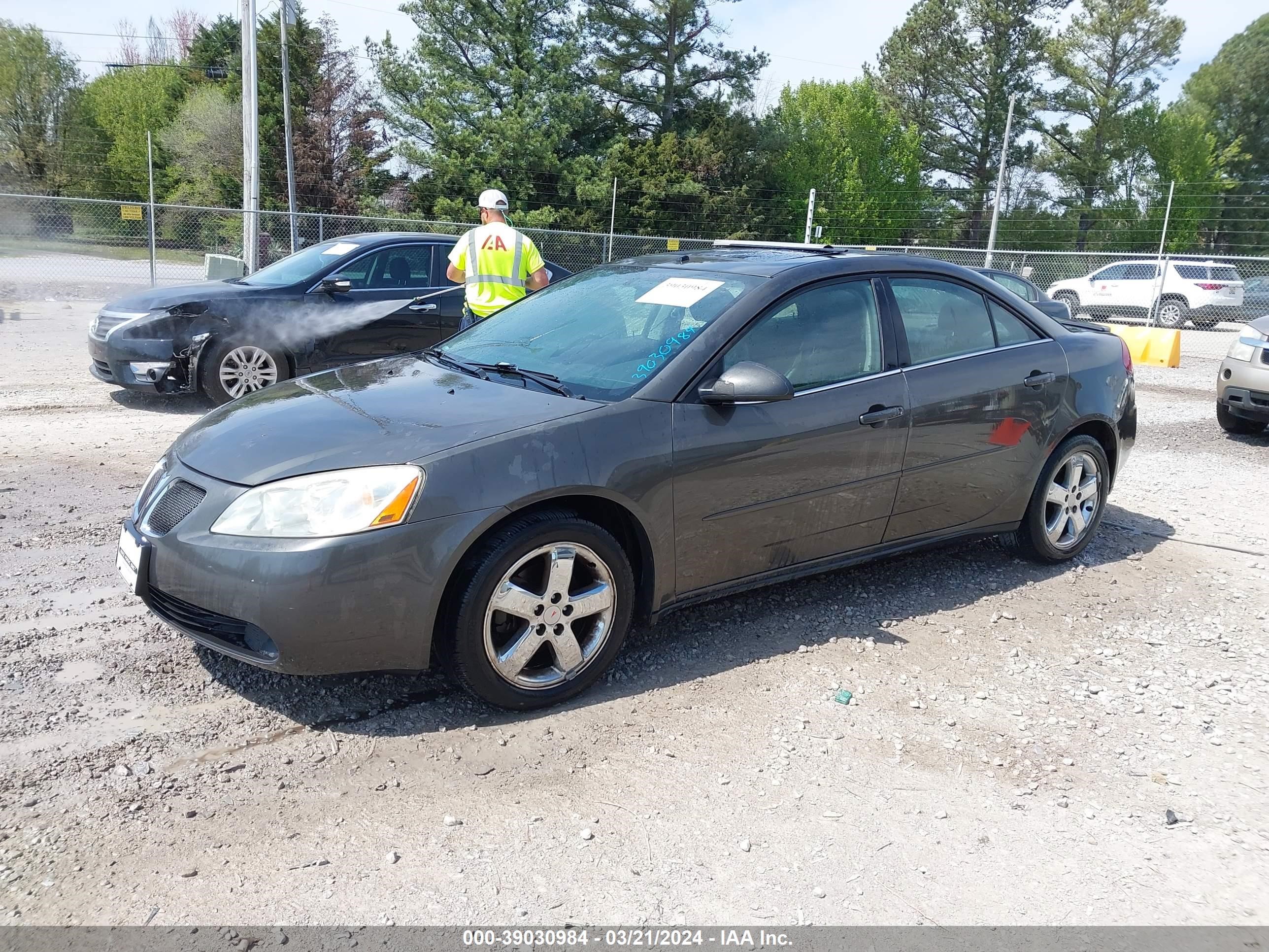 Photo 1 VIN: 1G2ZH558964186123 - PONTIAC G6 