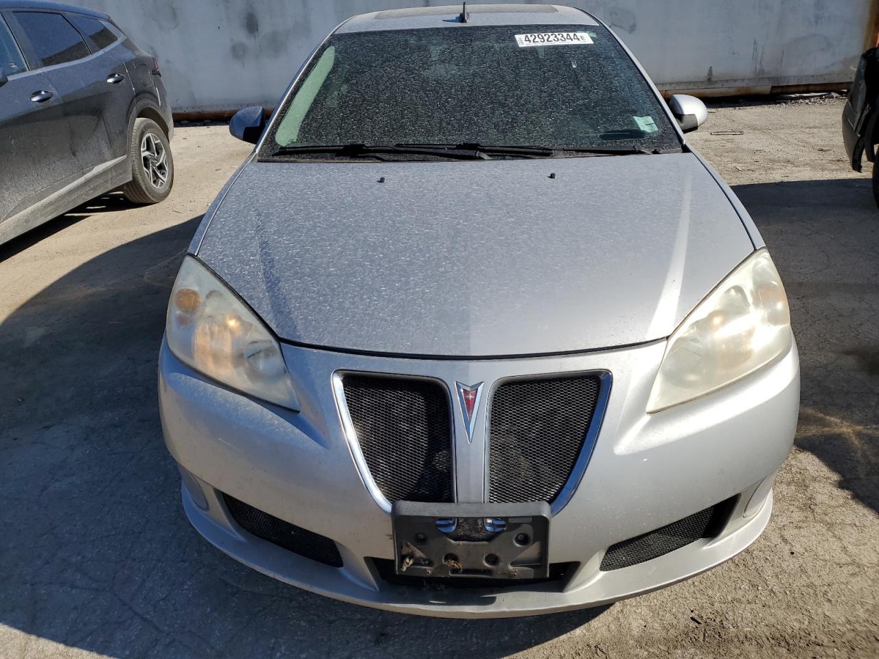 Photo 4 VIN: 1G2ZH57N084162296 - PONTIAC G6 