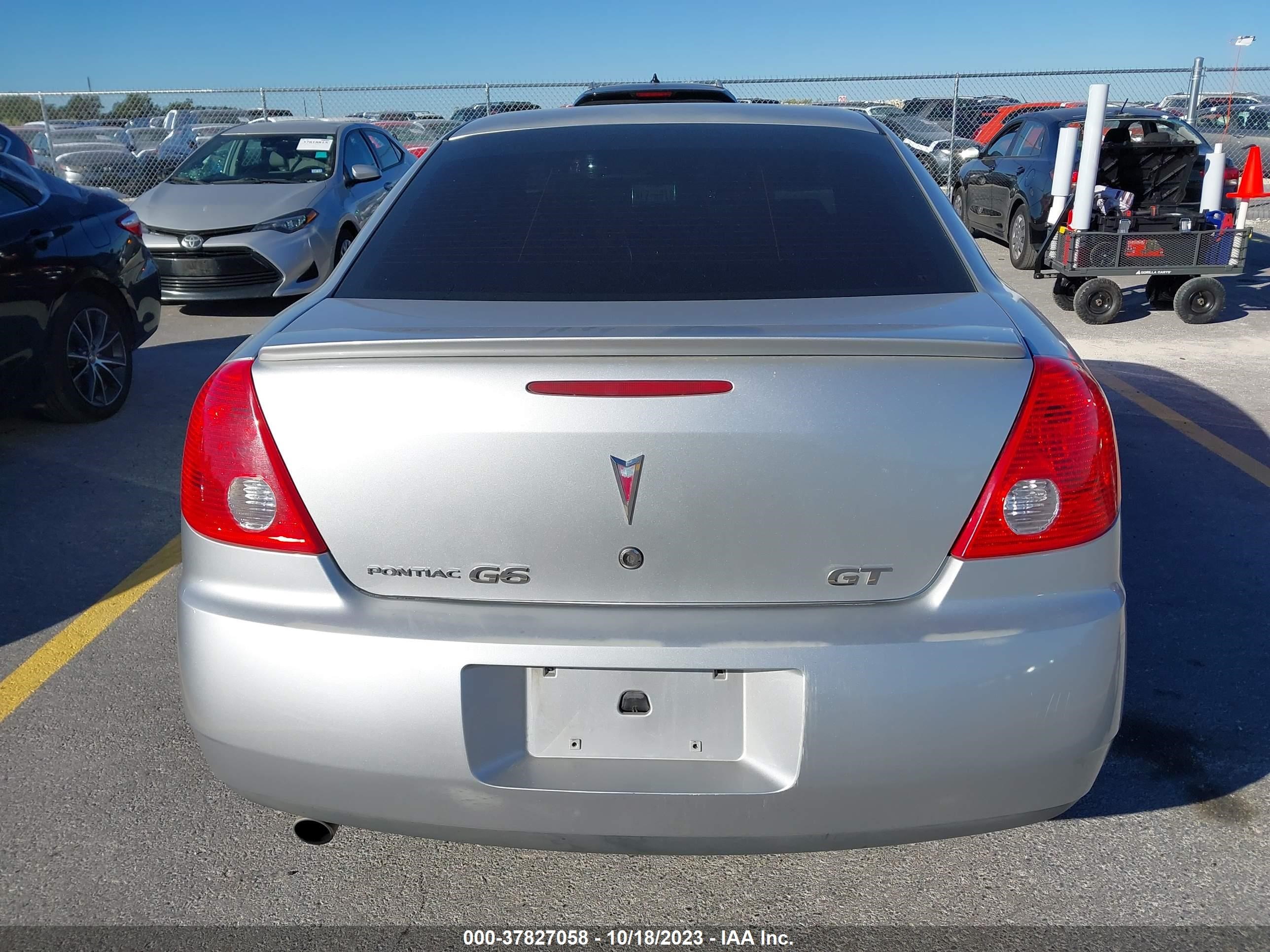 Photo 15 VIN: 1G2ZH57N194163460 - PONTIAC G6 