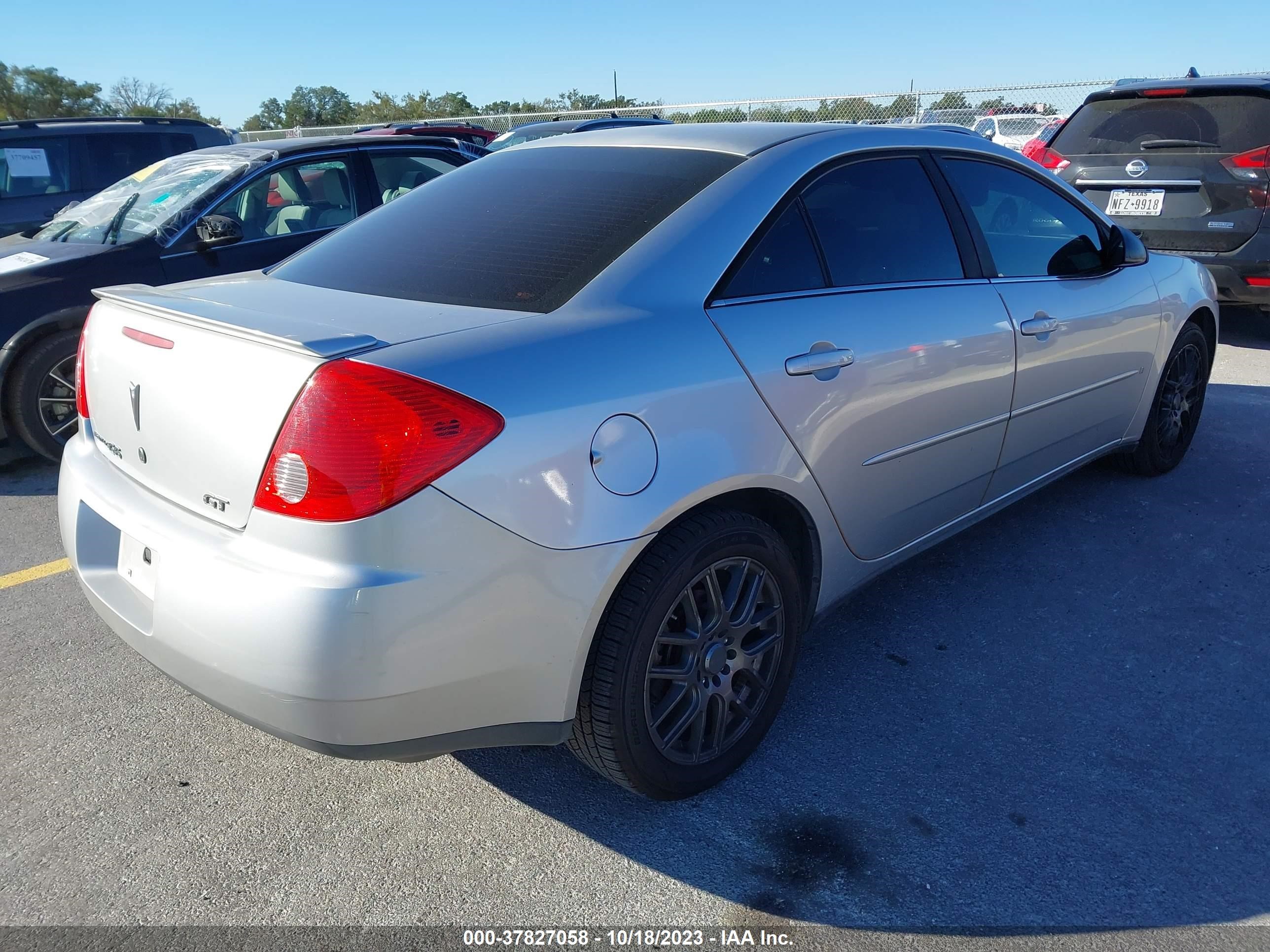 Photo 3 VIN: 1G2ZH57N194163460 - PONTIAC G6 