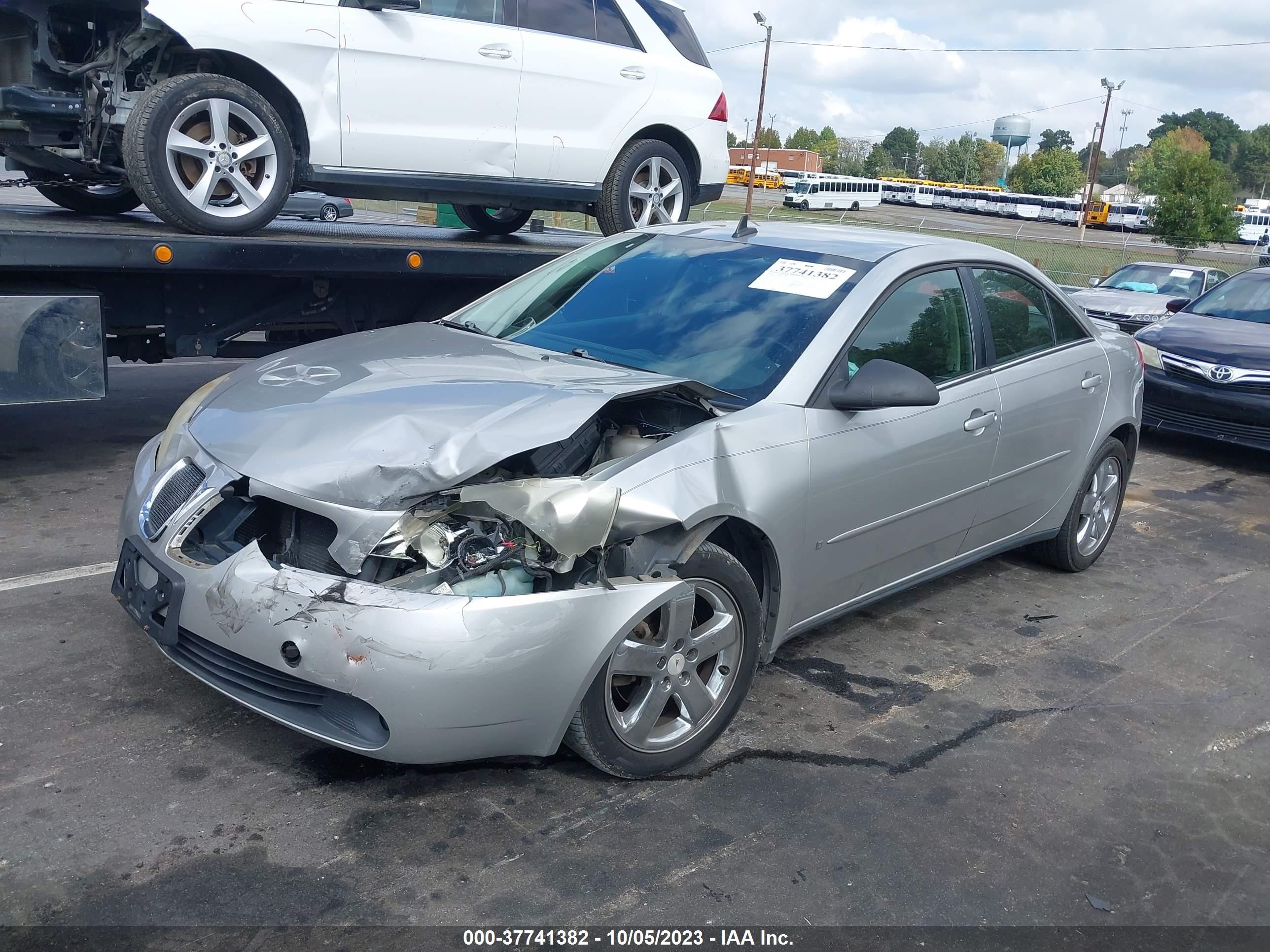 Photo 1 VIN: 1G2ZH57N284191699 - PONTIAC G6 