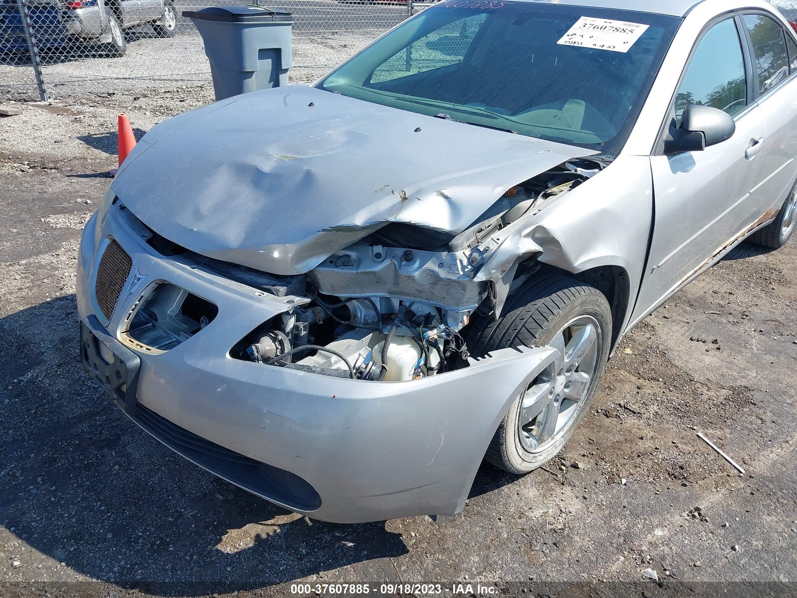 Photo 5 VIN: 1G2ZH57N284193260 - PONTIAC G6 