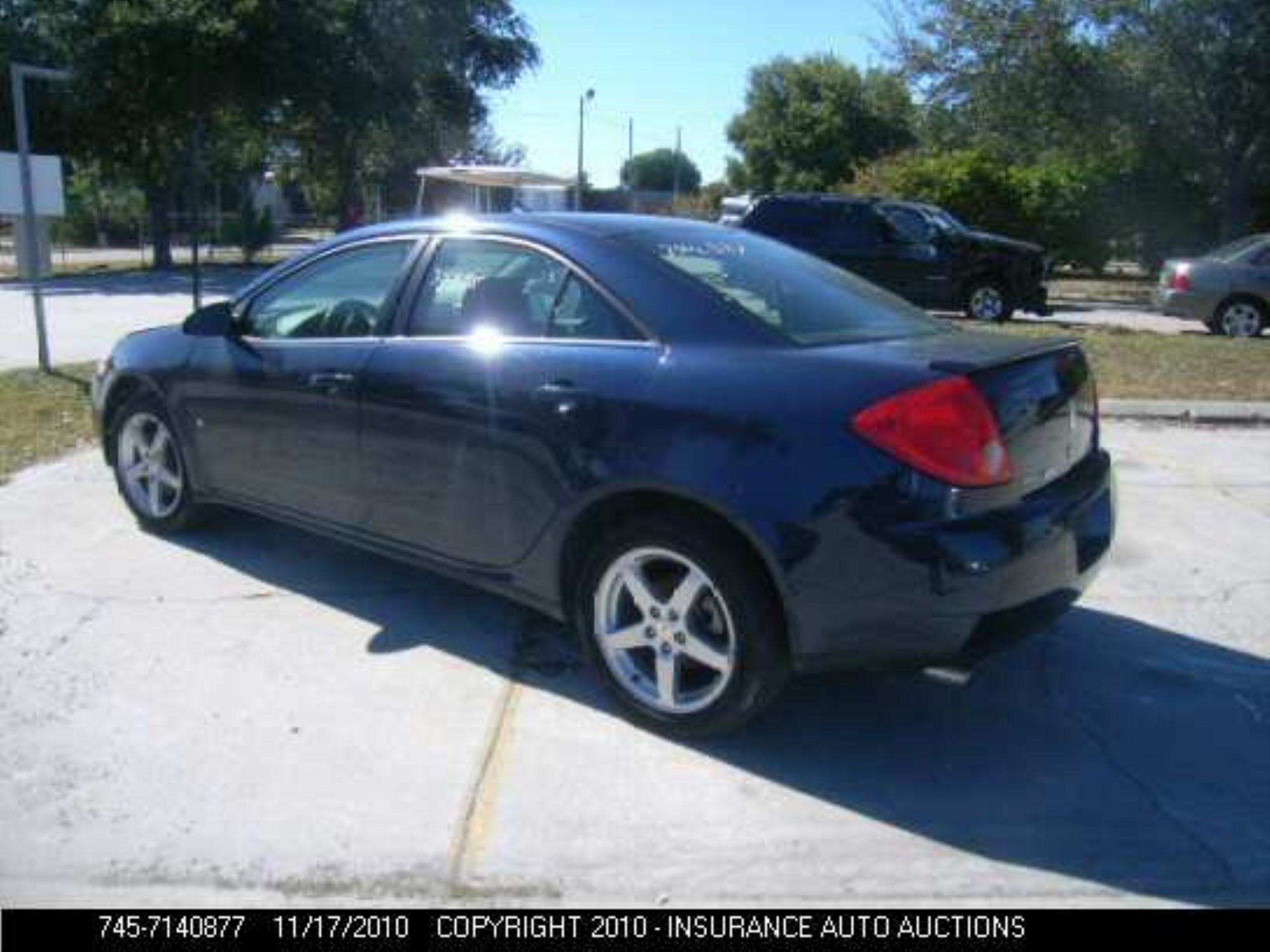 Photo 2 VIN: 1G2ZH57N294158431 - PONTIAC G6 