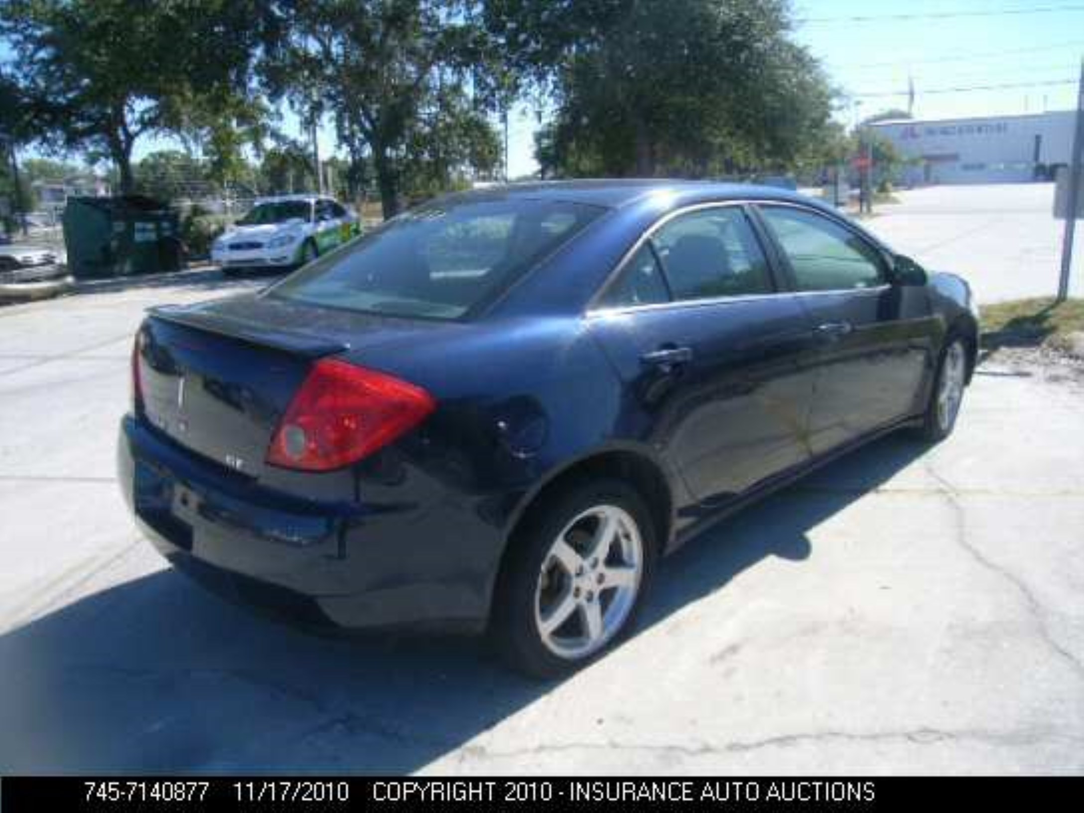 Photo 3 VIN: 1G2ZH57N294158431 - PONTIAC G6 