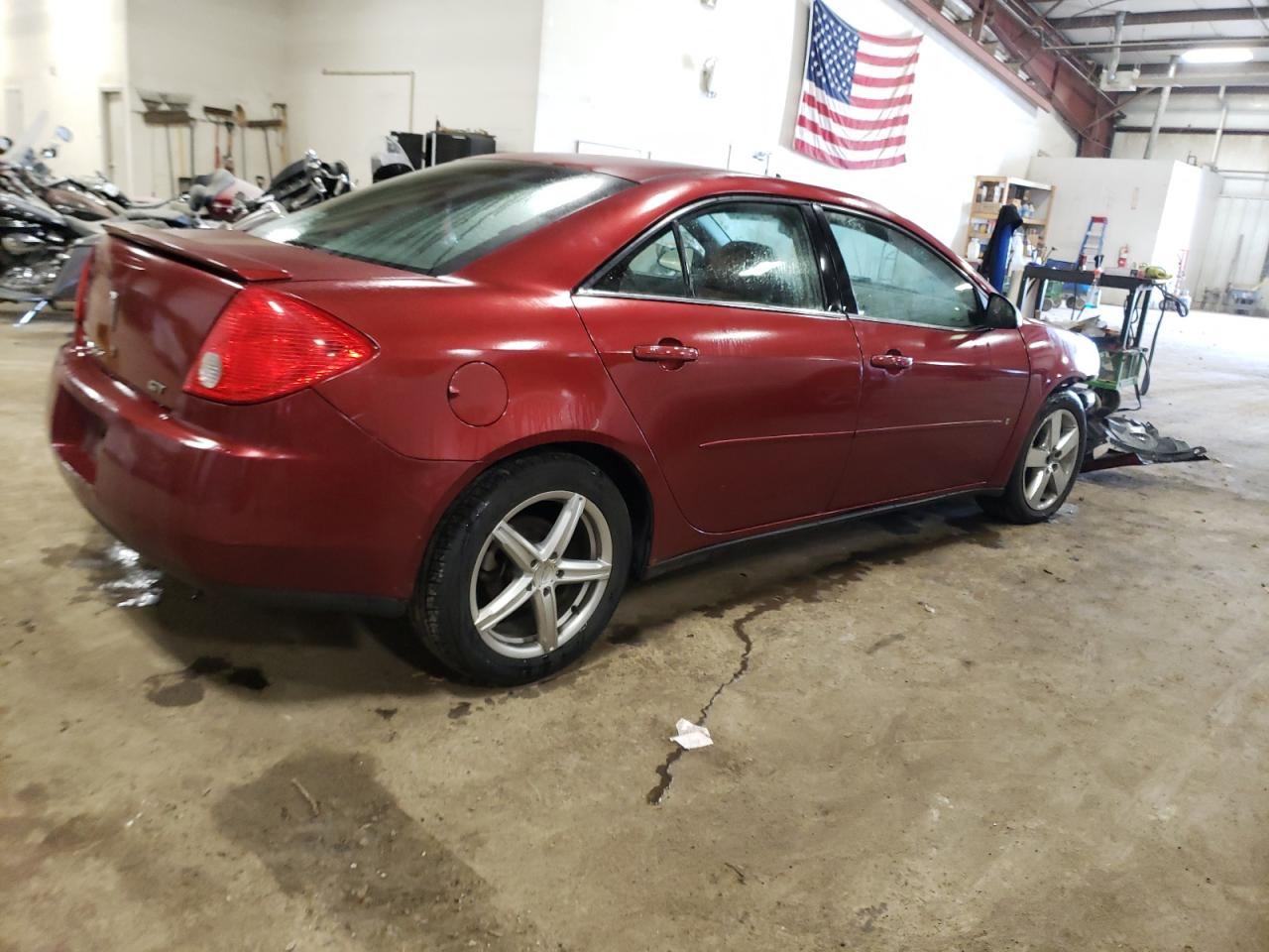 Photo 2 VIN: 1G2ZH57N294208860 - PONTIAC G6 