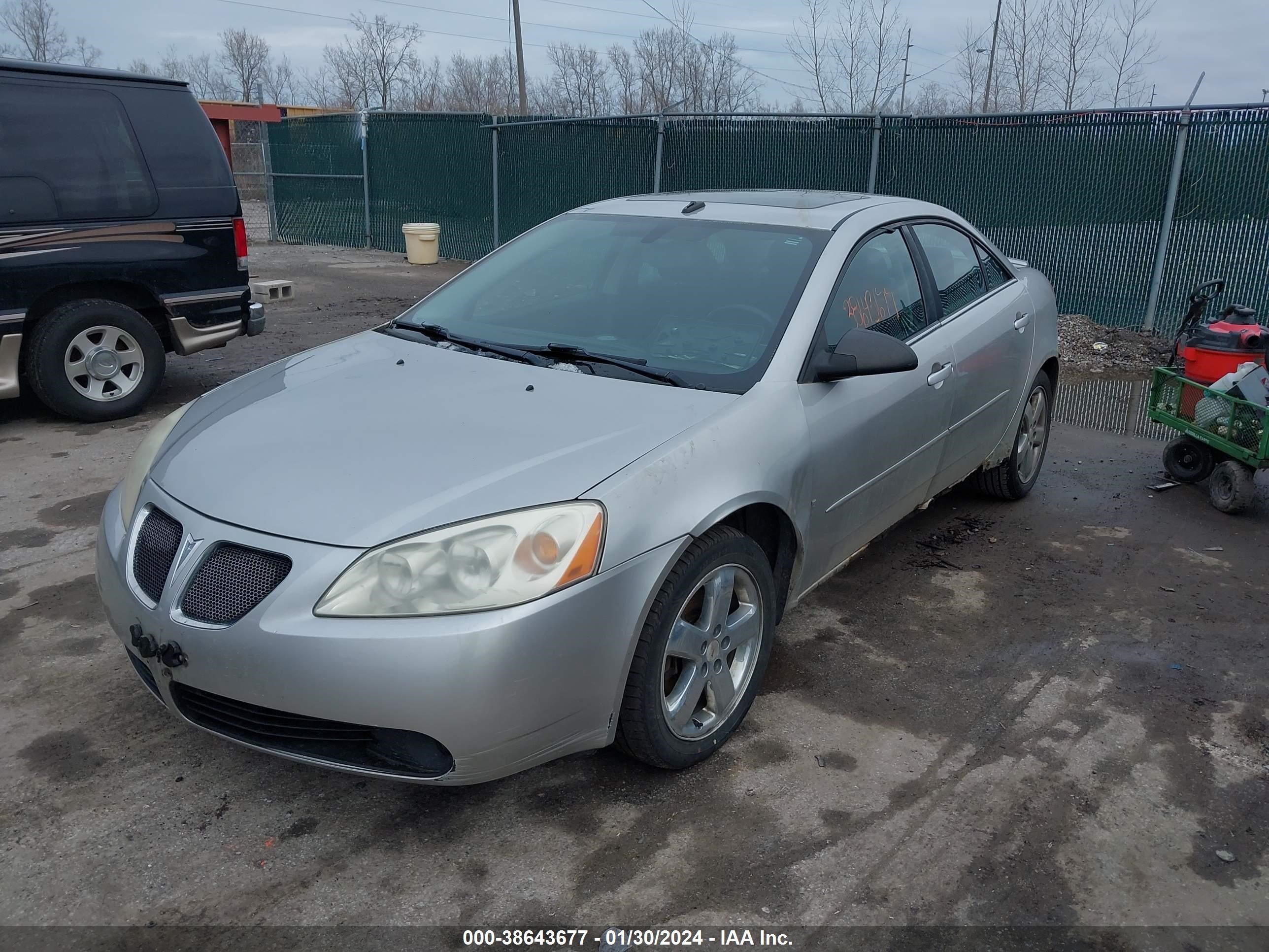 Photo 1 VIN: 1G2ZH57N384291763 - PONTIAC G6 