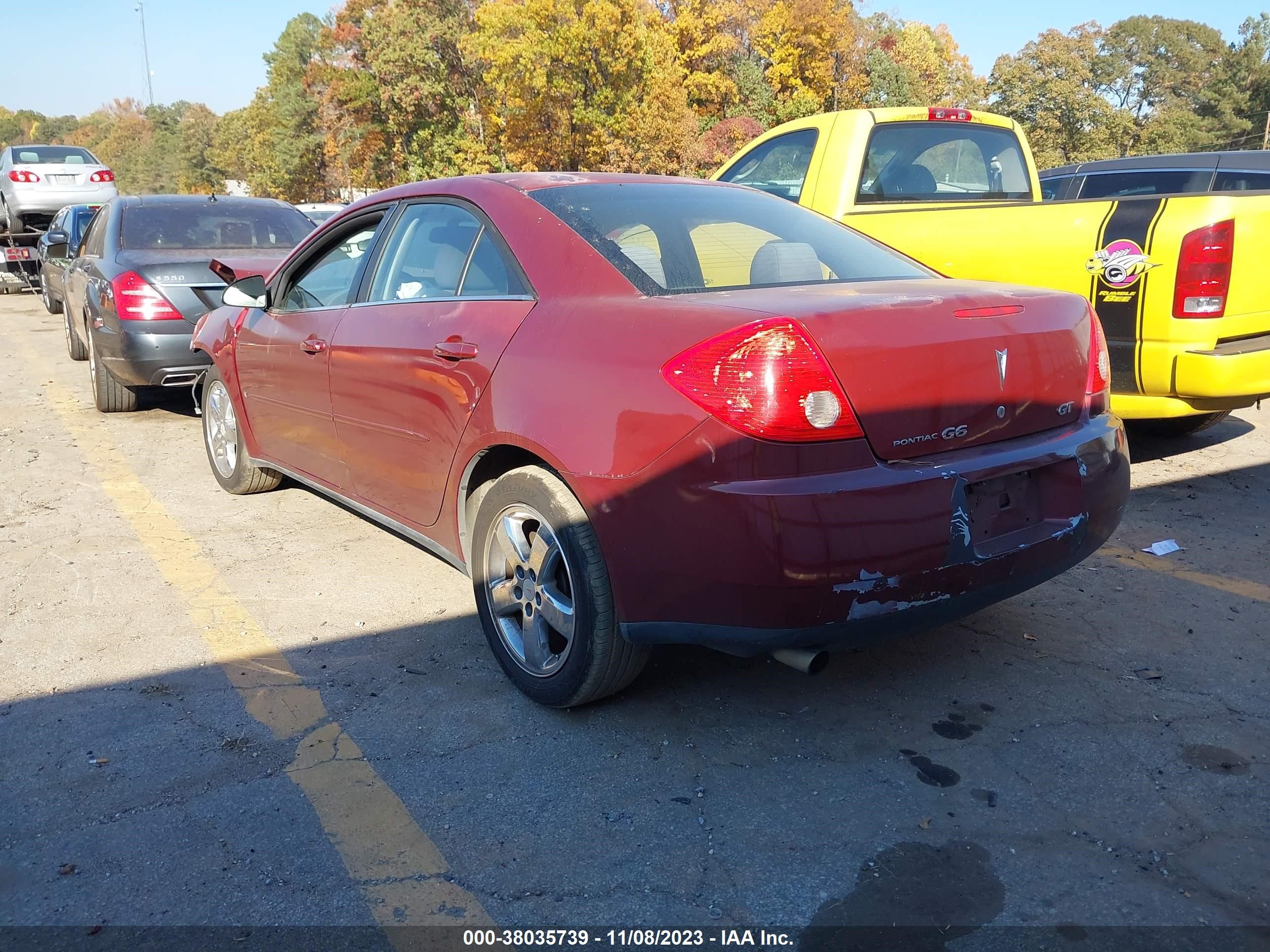 Photo 2 VIN: 1G2ZH57N784118067 - PONTIAC G6 