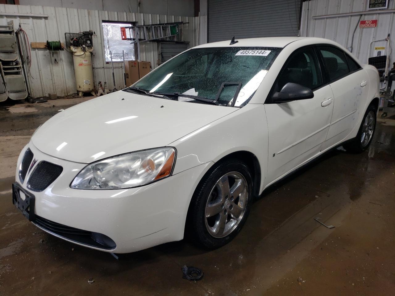 Photo 0 VIN: 1G2ZH57NX84177789 - PONTIAC G6 