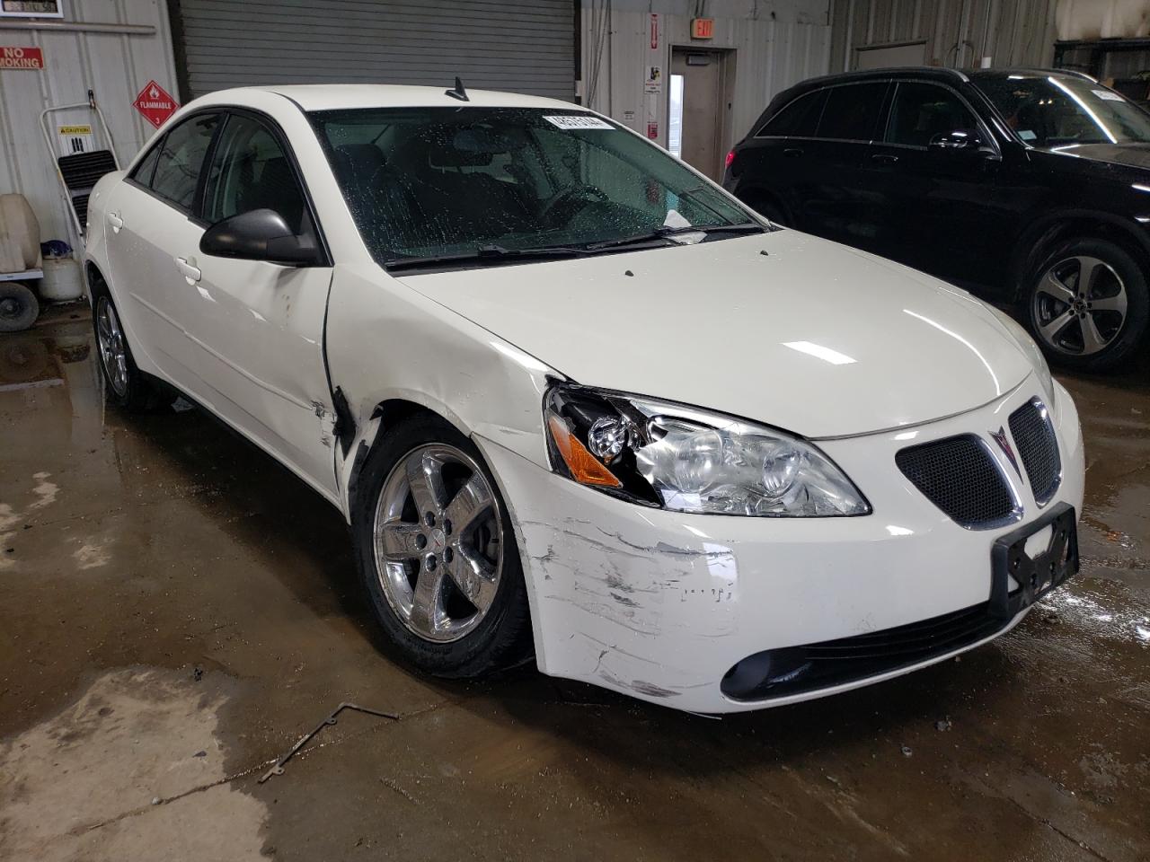 Photo 3 VIN: 1G2ZH57NX84177789 - PONTIAC G6 