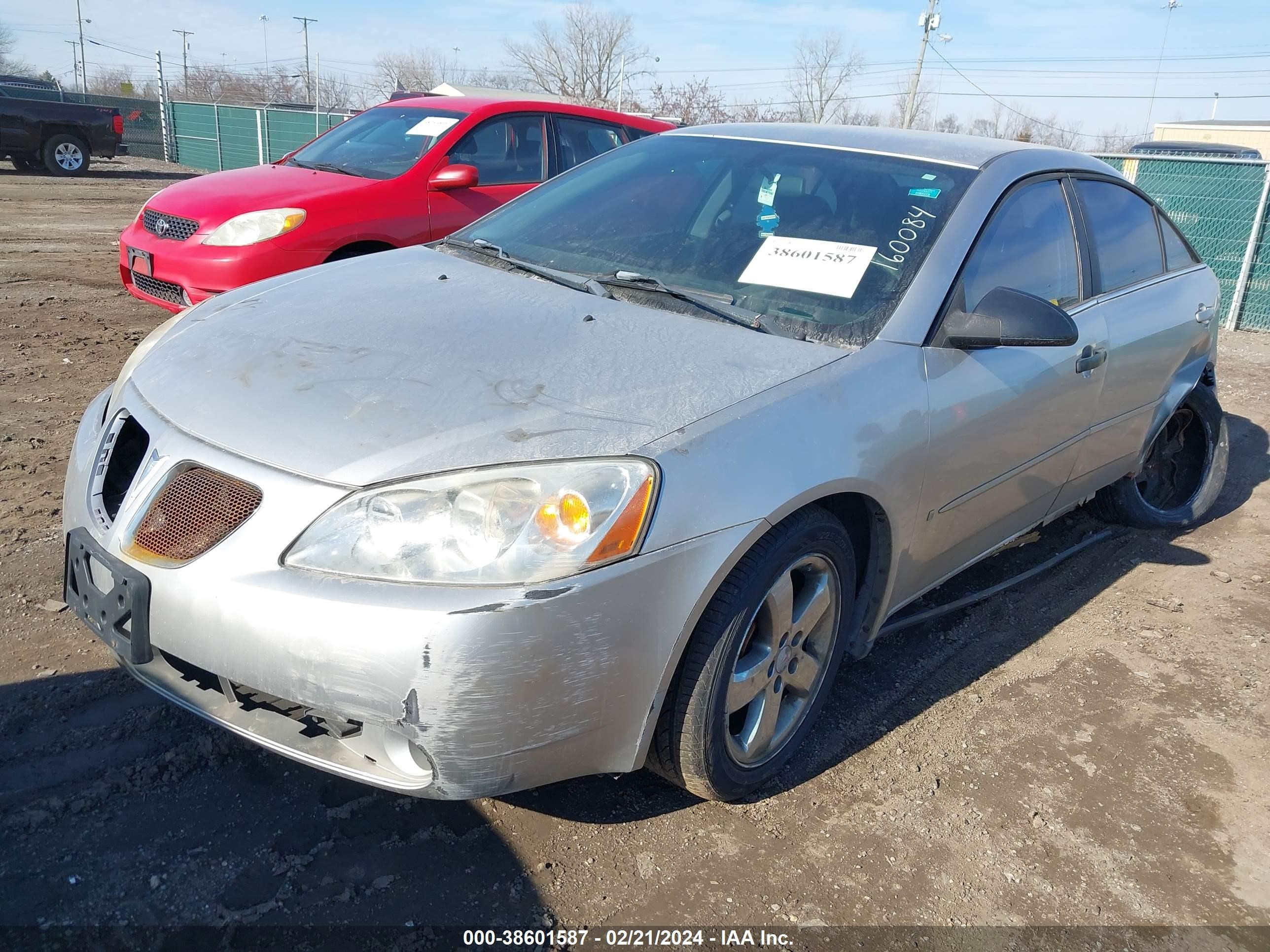 Photo 1 VIN: 1G2ZH58N174160084 - PONTIAC G6 