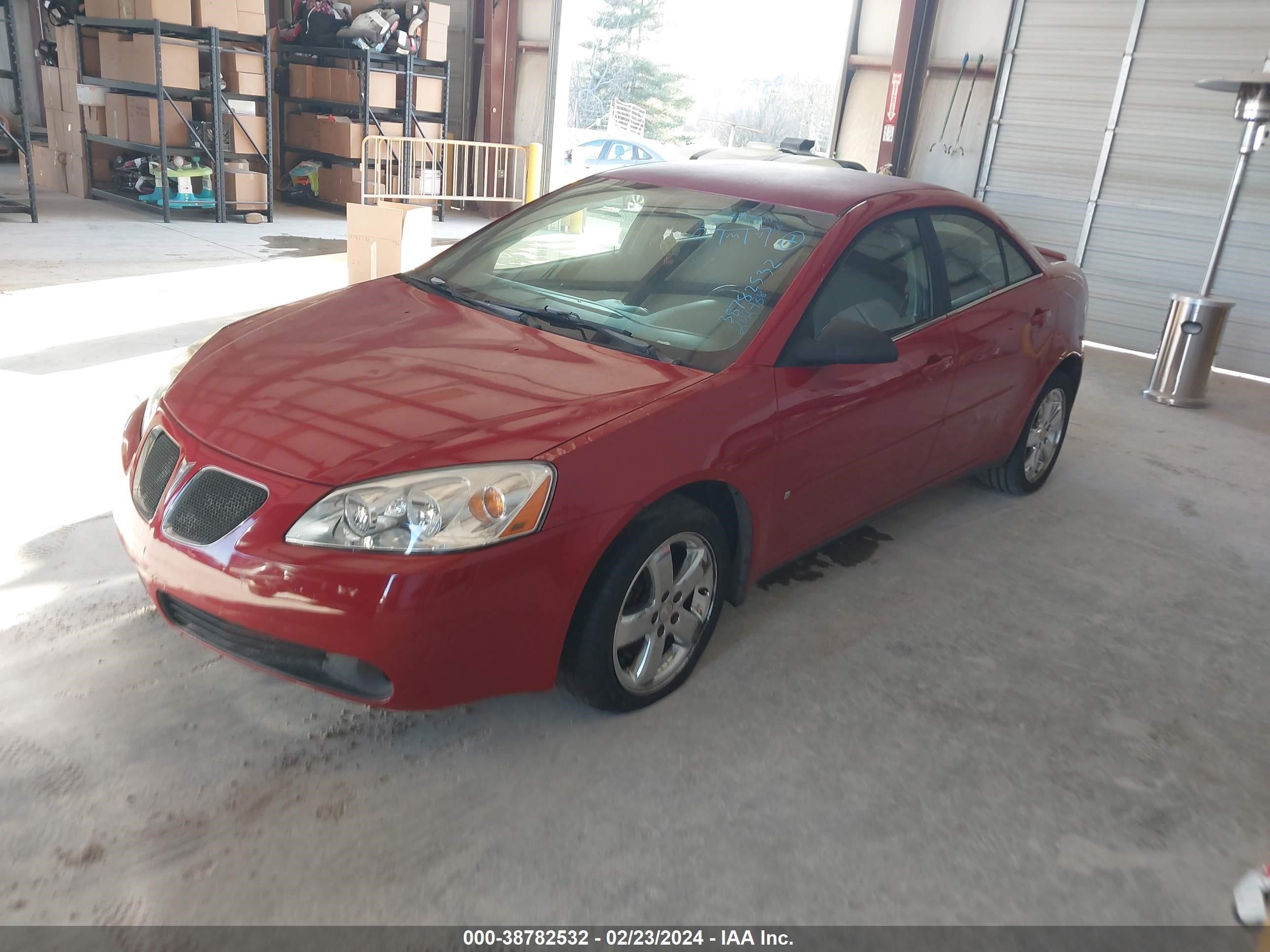 Photo 1 VIN: 1G2ZH58N274202438 - PONTIAC G6 