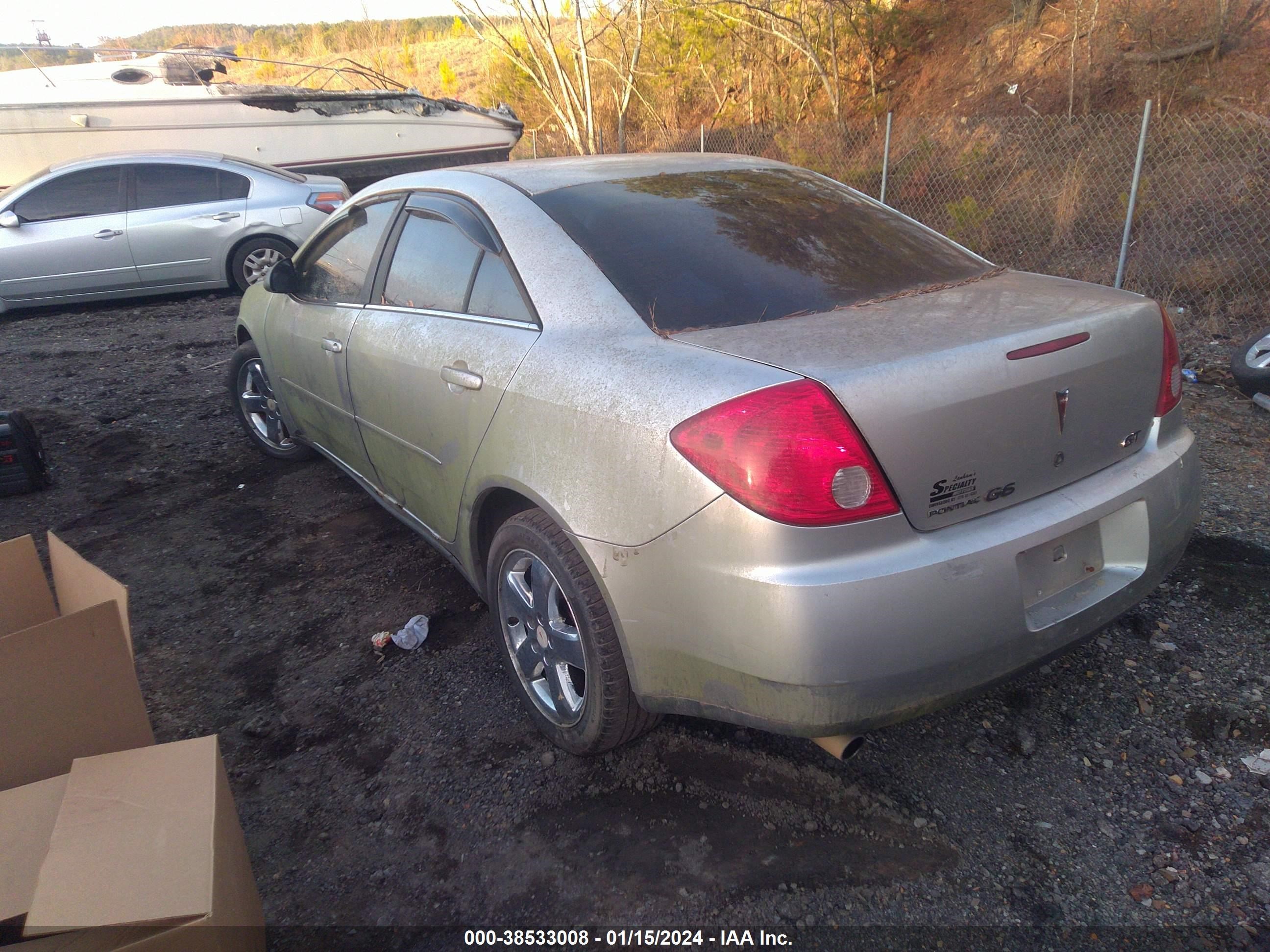 Photo 2 VIN: 1G2ZH58N274234872 - PONTIAC G6 