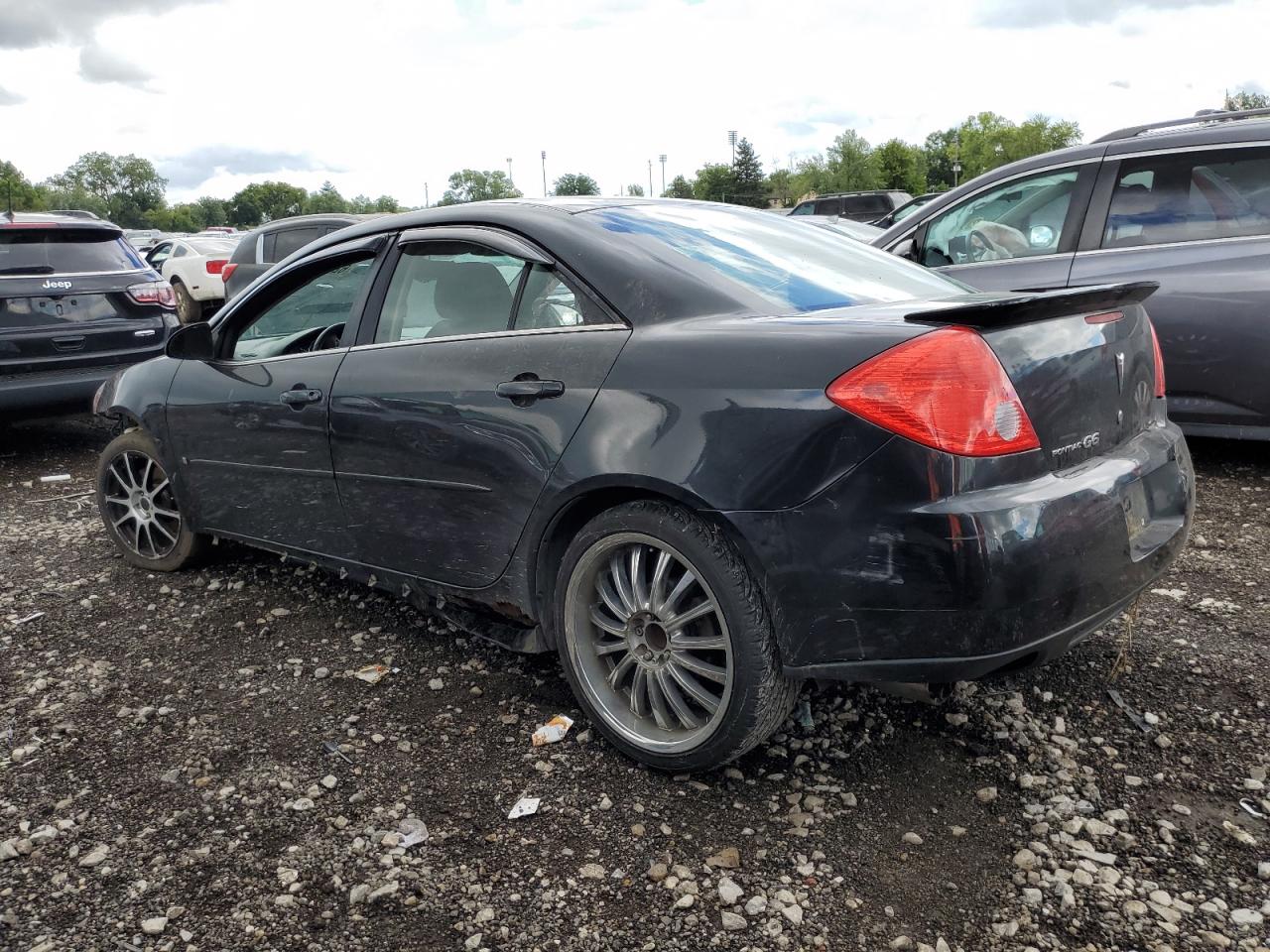 Photo 1 VIN: 1G2ZJ57B094275371 - PONTIAC G6 