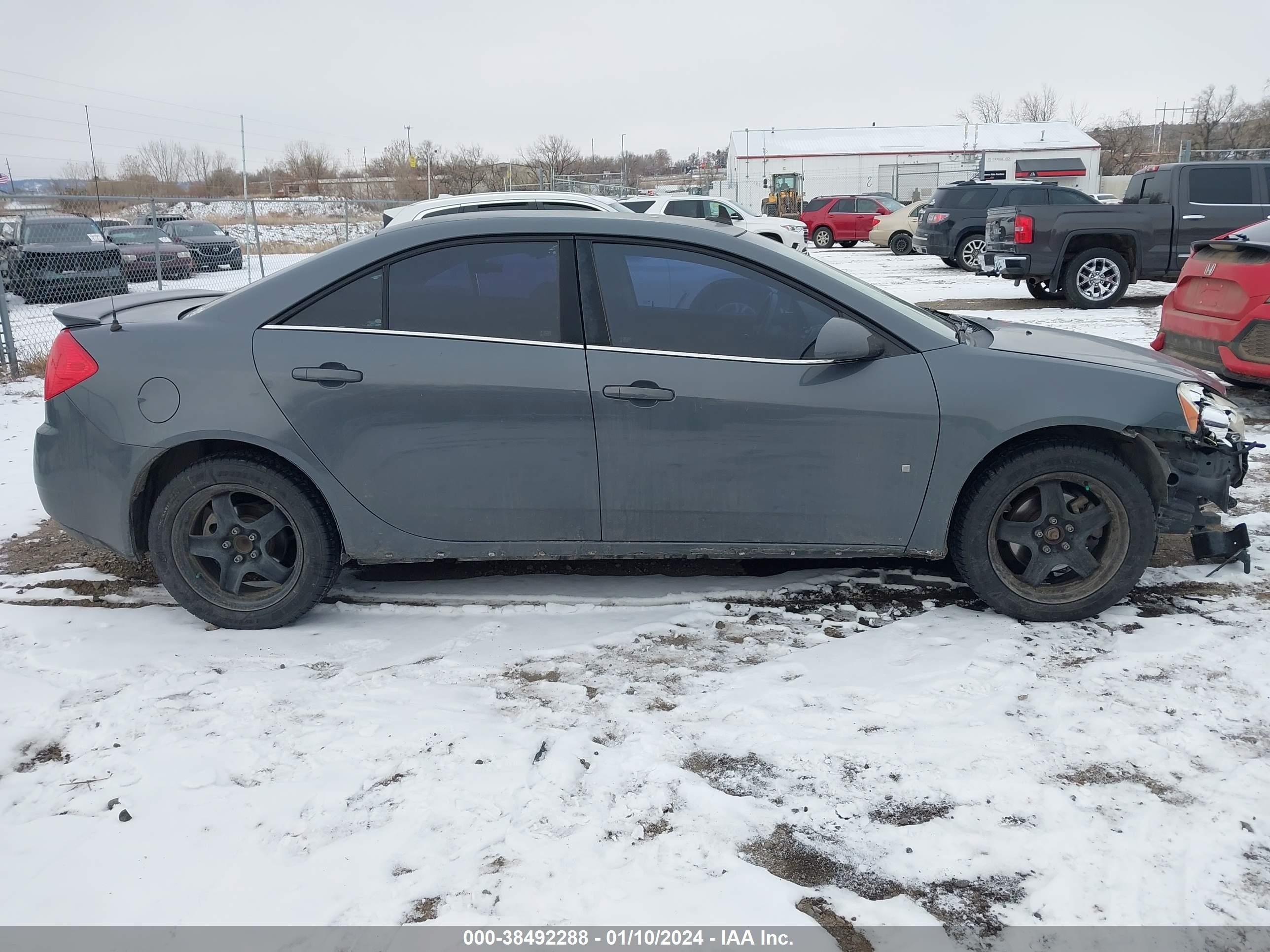 Photo 12 VIN: 1G2ZJ57B294227645 - PONTIAC G6 