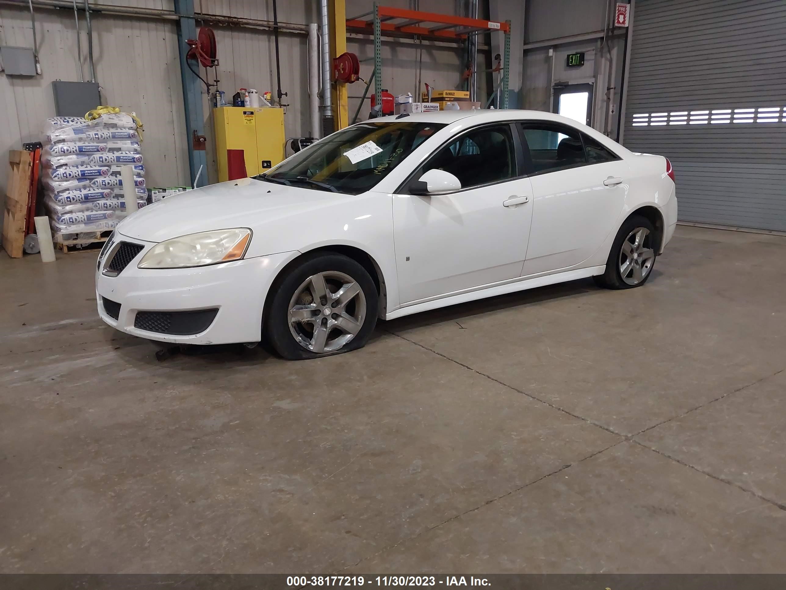 Photo 1 VIN: 1G2ZJ57B894259354 - PONTIAC G6 