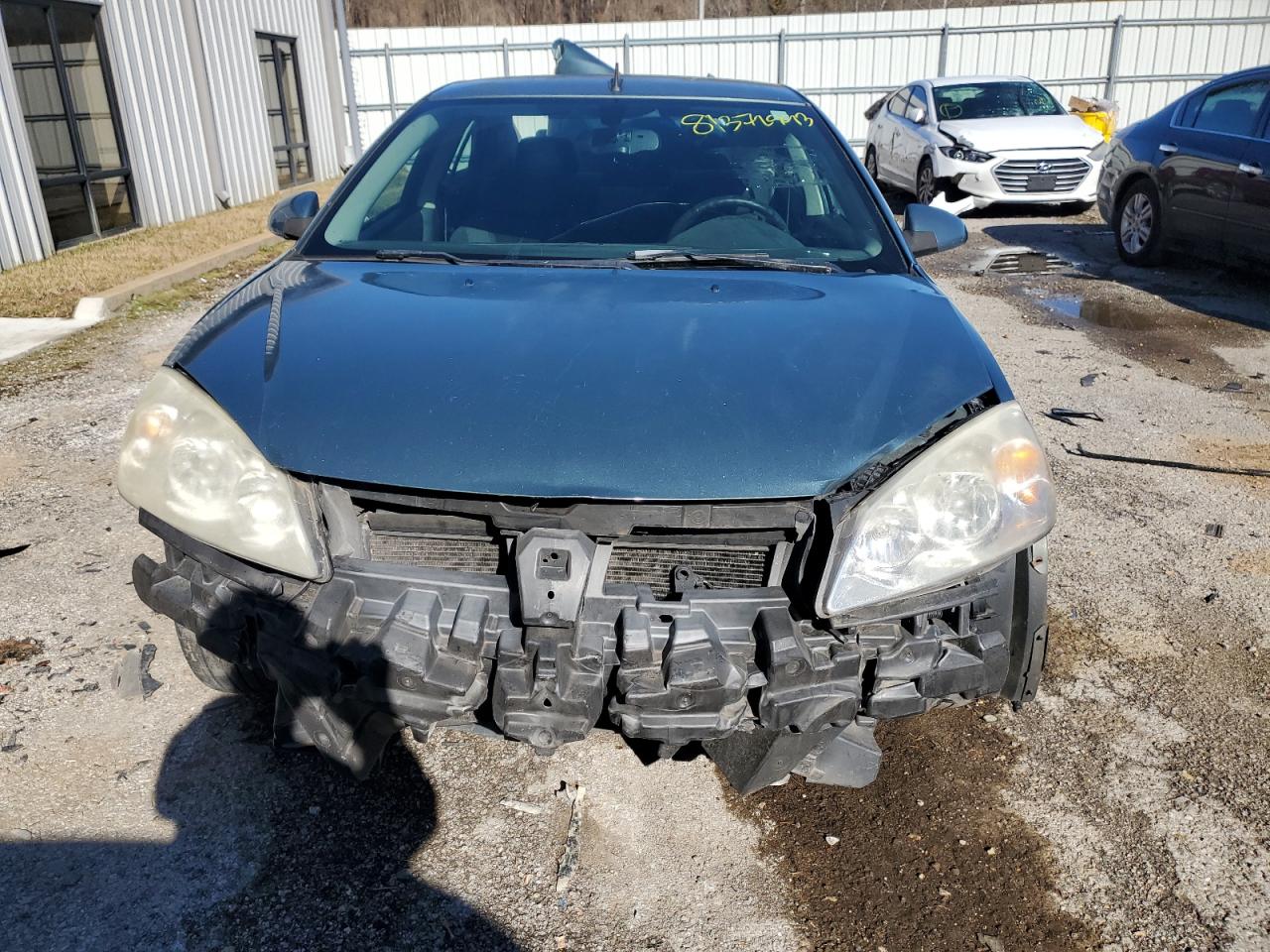 Photo 5 VIN: 1G2ZJ57BX94244239 - PONTIAC G6 