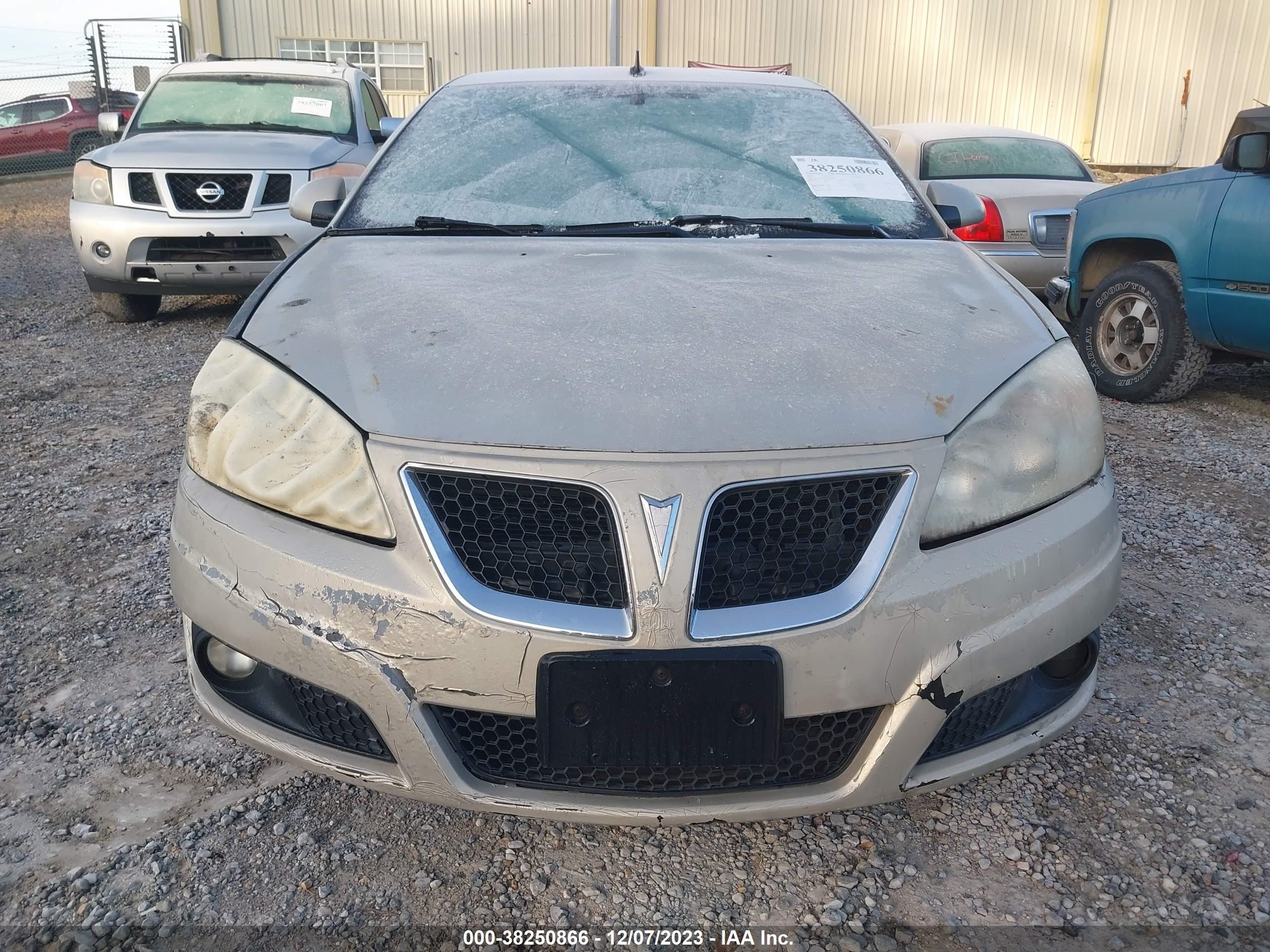 Photo 5 VIN: 1G2ZJ57K994257998 - PONTIAC G6 