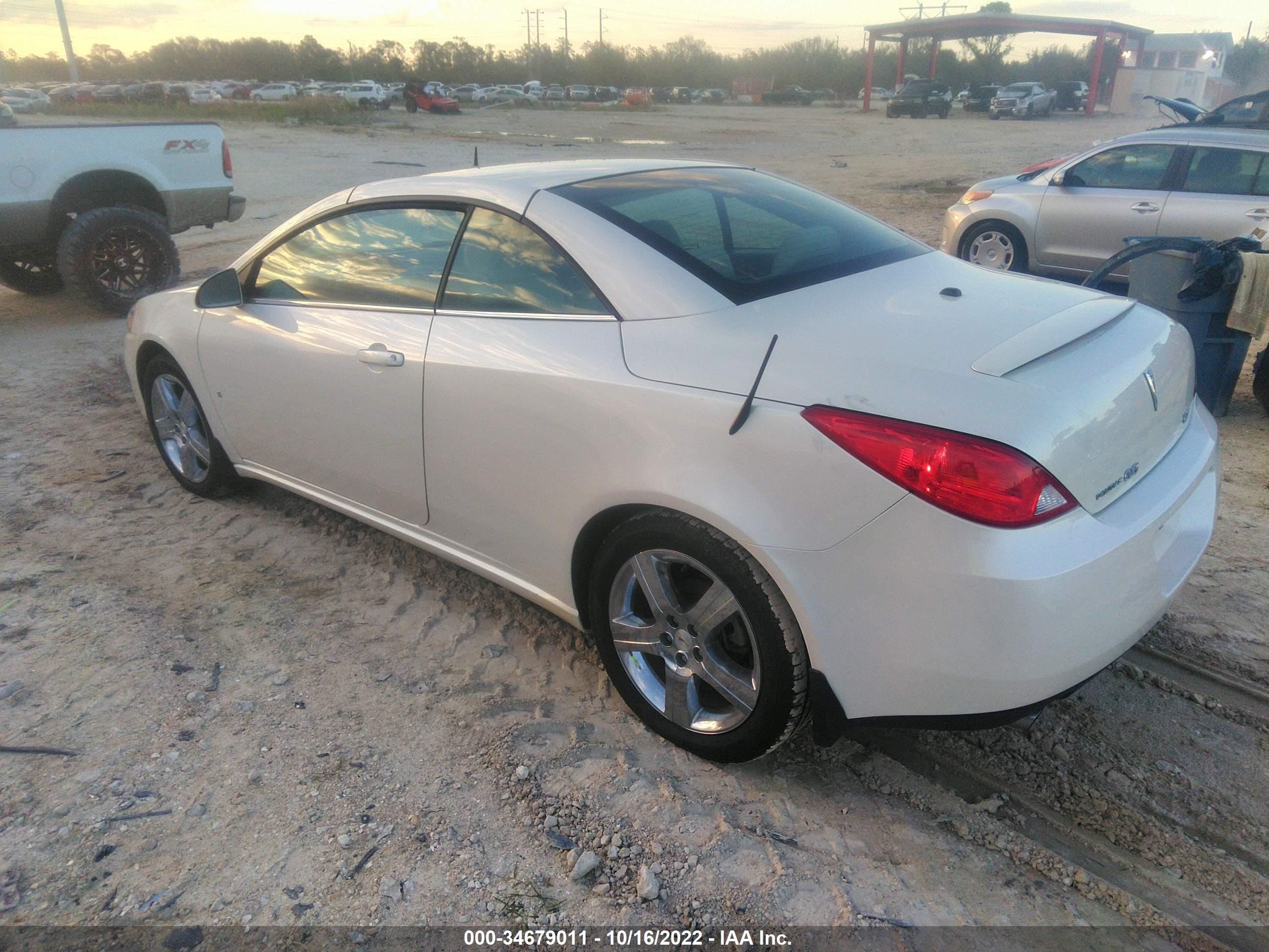 Photo 2 VIN: 1G2ZK361094264364 - PONTIAC G6 