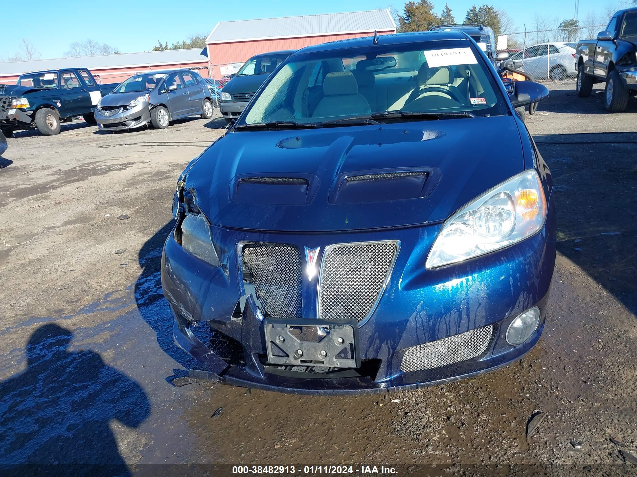 Photo 11 VIN: 1G2ZM577094140829 - PONTIAC G6 