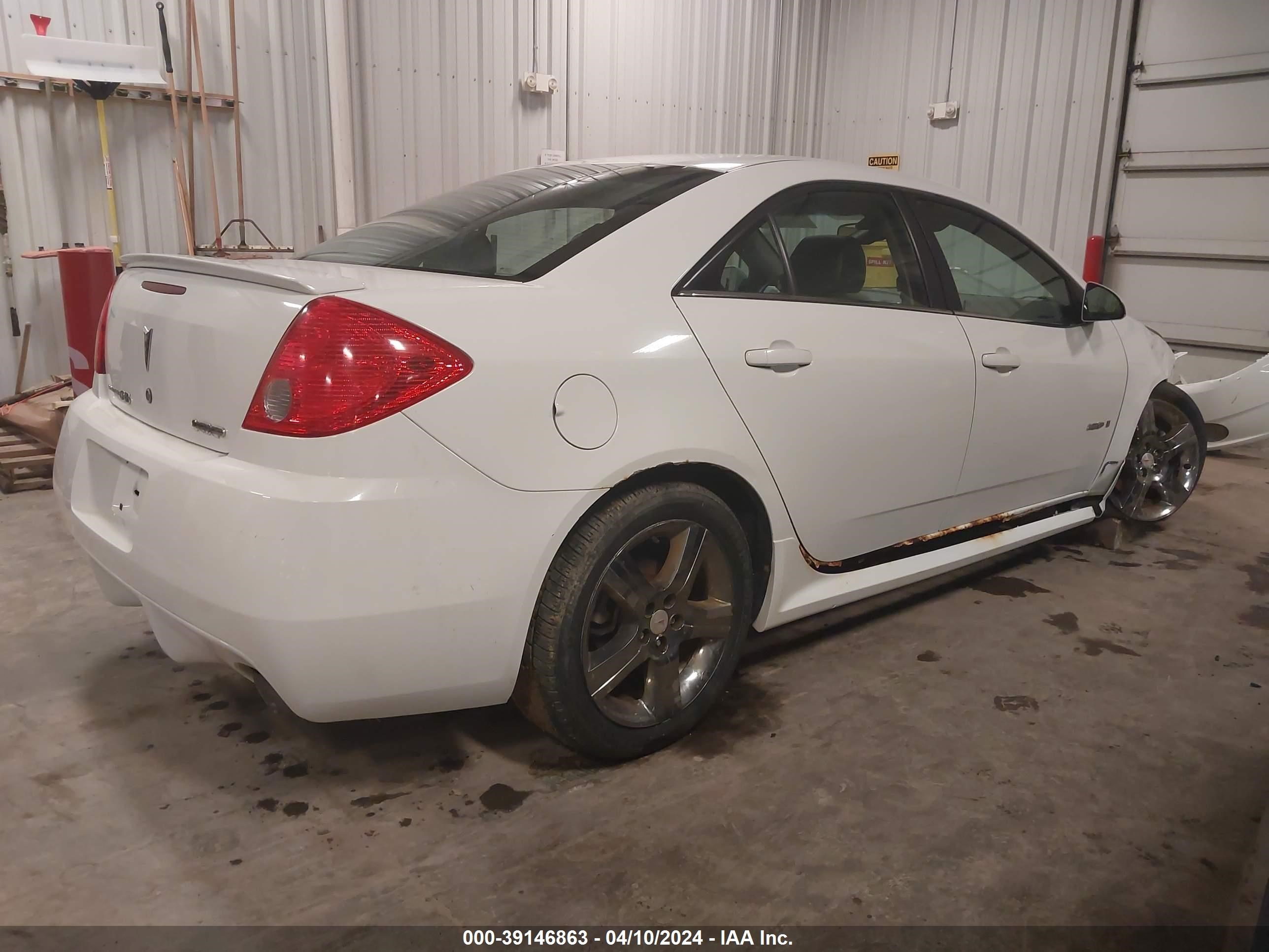 Photo 3 VIN: 1G2ZM577294164338 - PONTIAC G6 