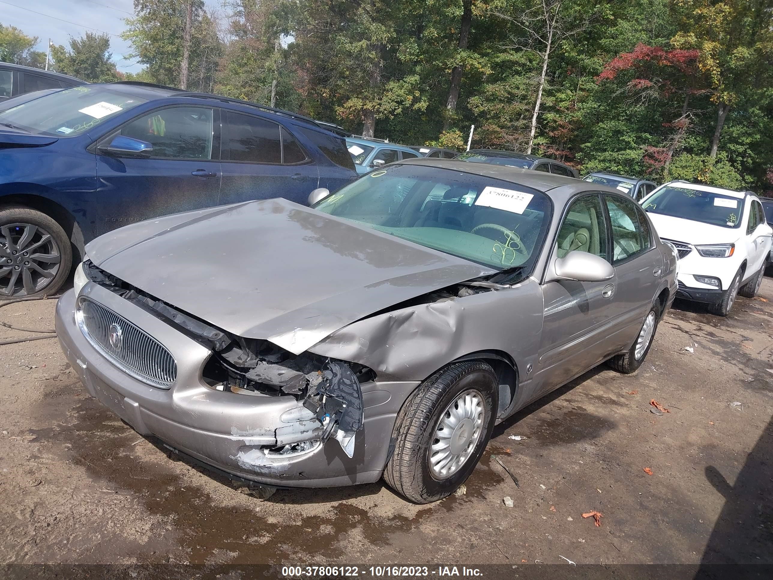 Photo 1 VIN: 1G48P54K8YU118823 - BUICK LESABRE 