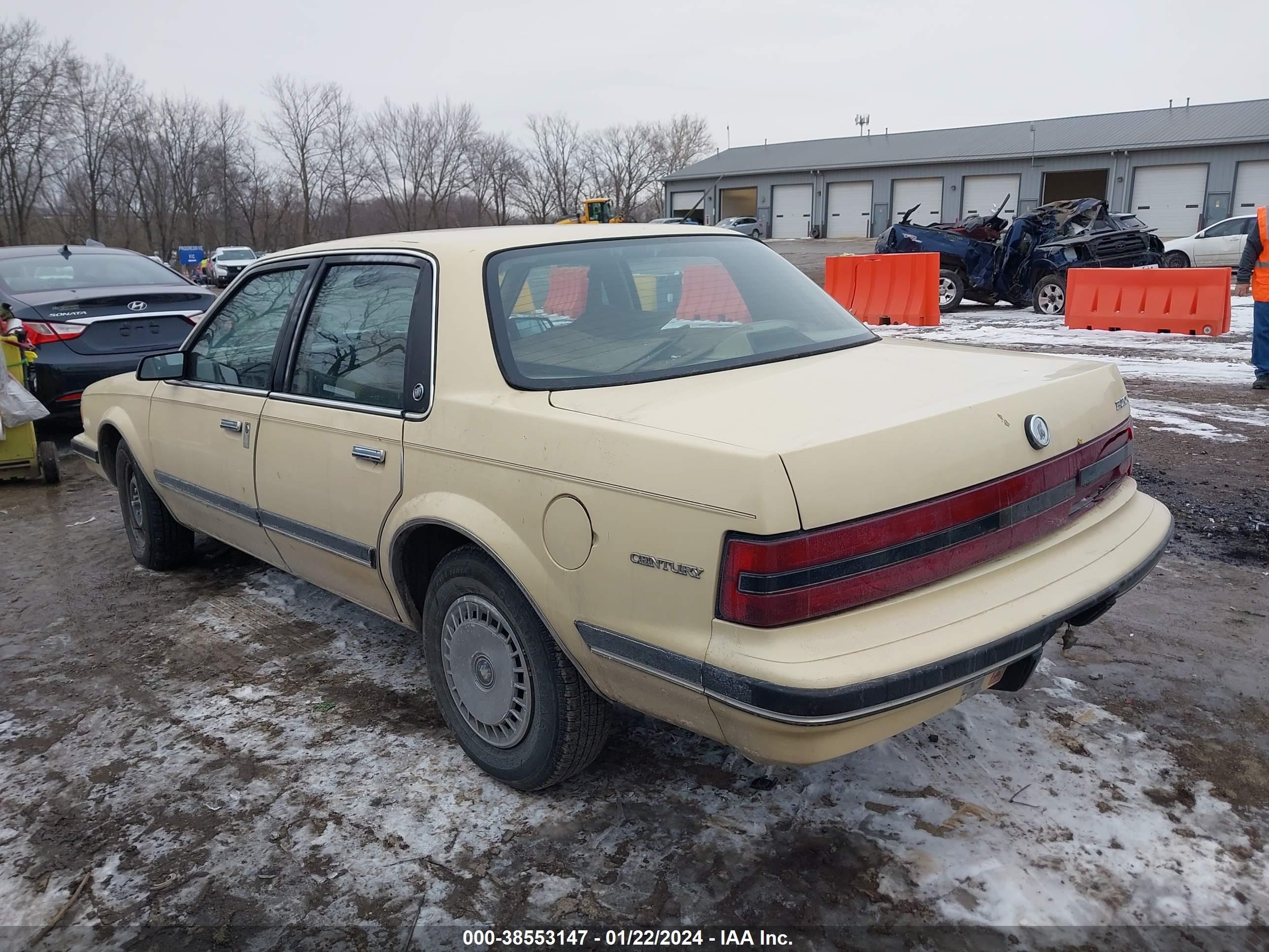 Photo 2 VIN: 1G4AG54N7N6494540 - BUICK CENTURY 