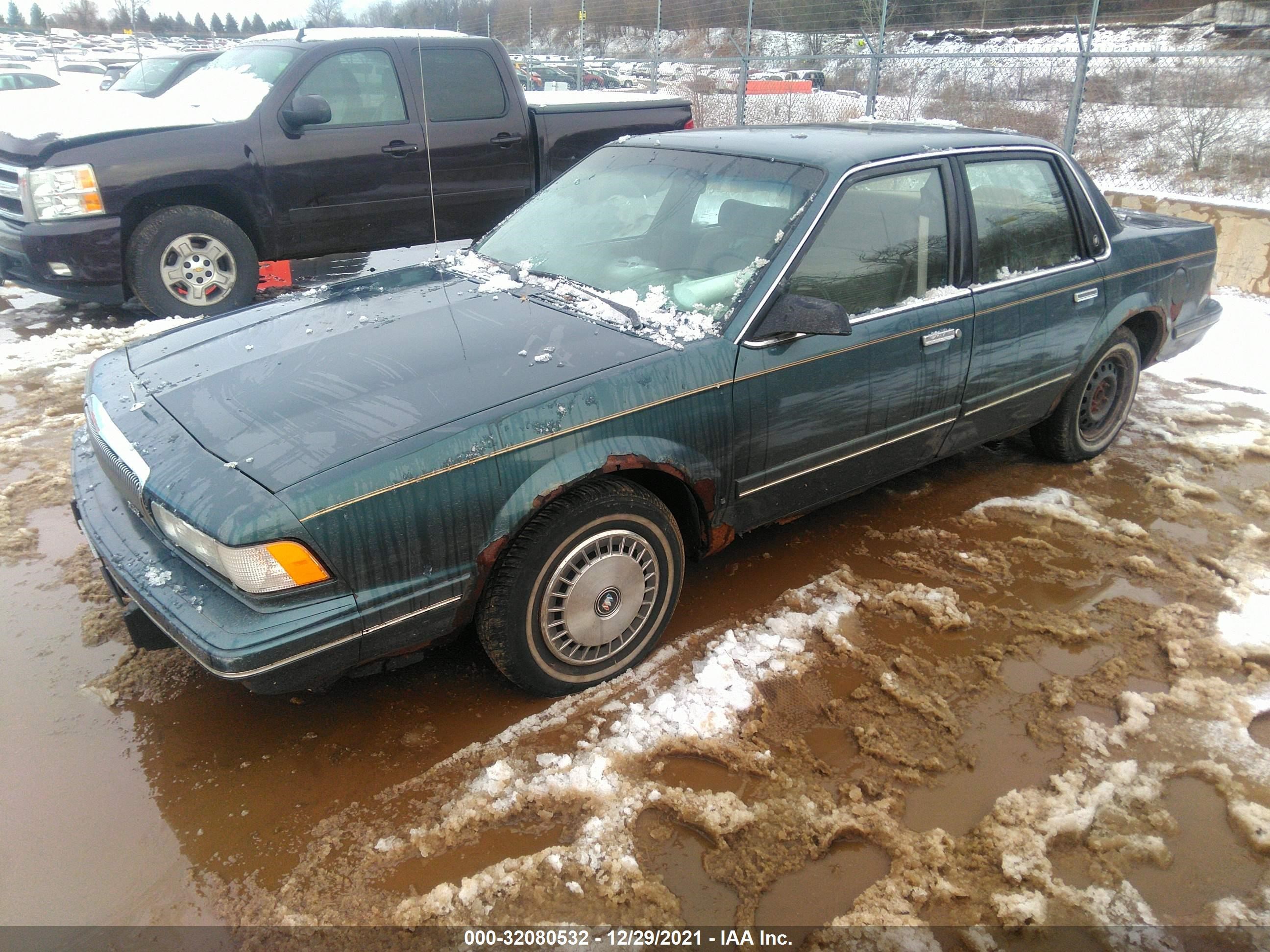 Photo 1 VIN: 1G4AG5547R6475692 - BUICK CENTURY 