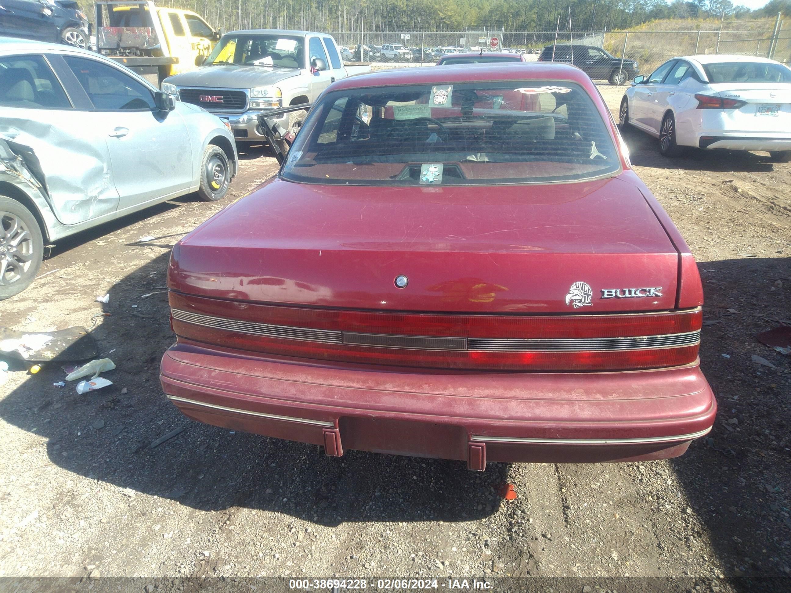 Photo 15 VIN: 1G4AG55M2R6451056 - BUICK CENTURY 