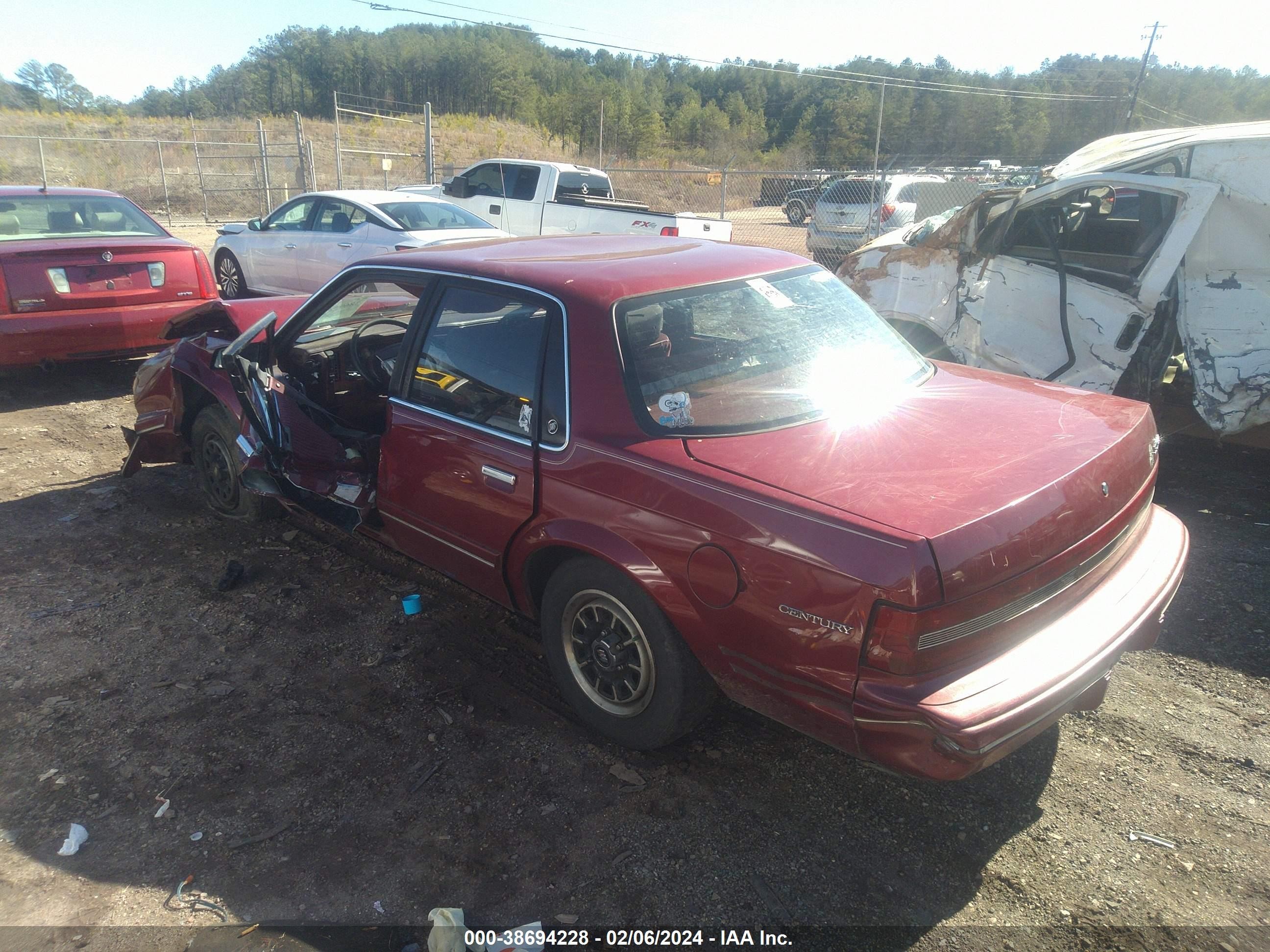 Photo 2 VIN: 1G4AG55M2R6451056 - BUICK CENTURY 