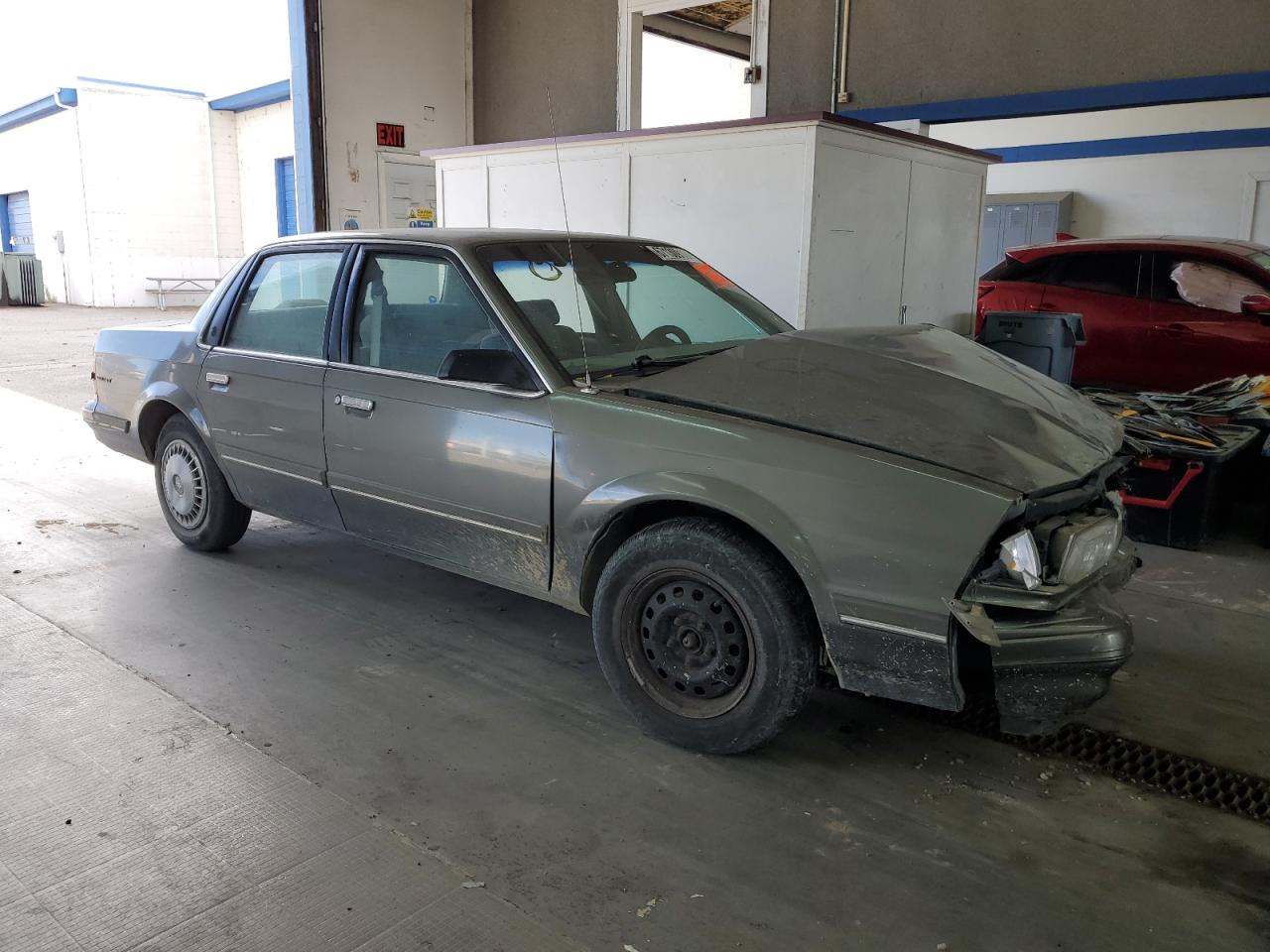 Photo 3 VIN: 1G4AG55M2T6429744 - BUICK CENTURY 